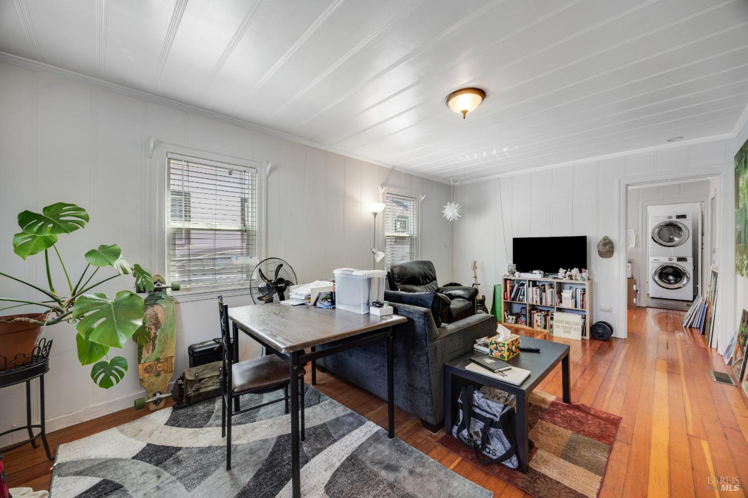 870 3rd Street