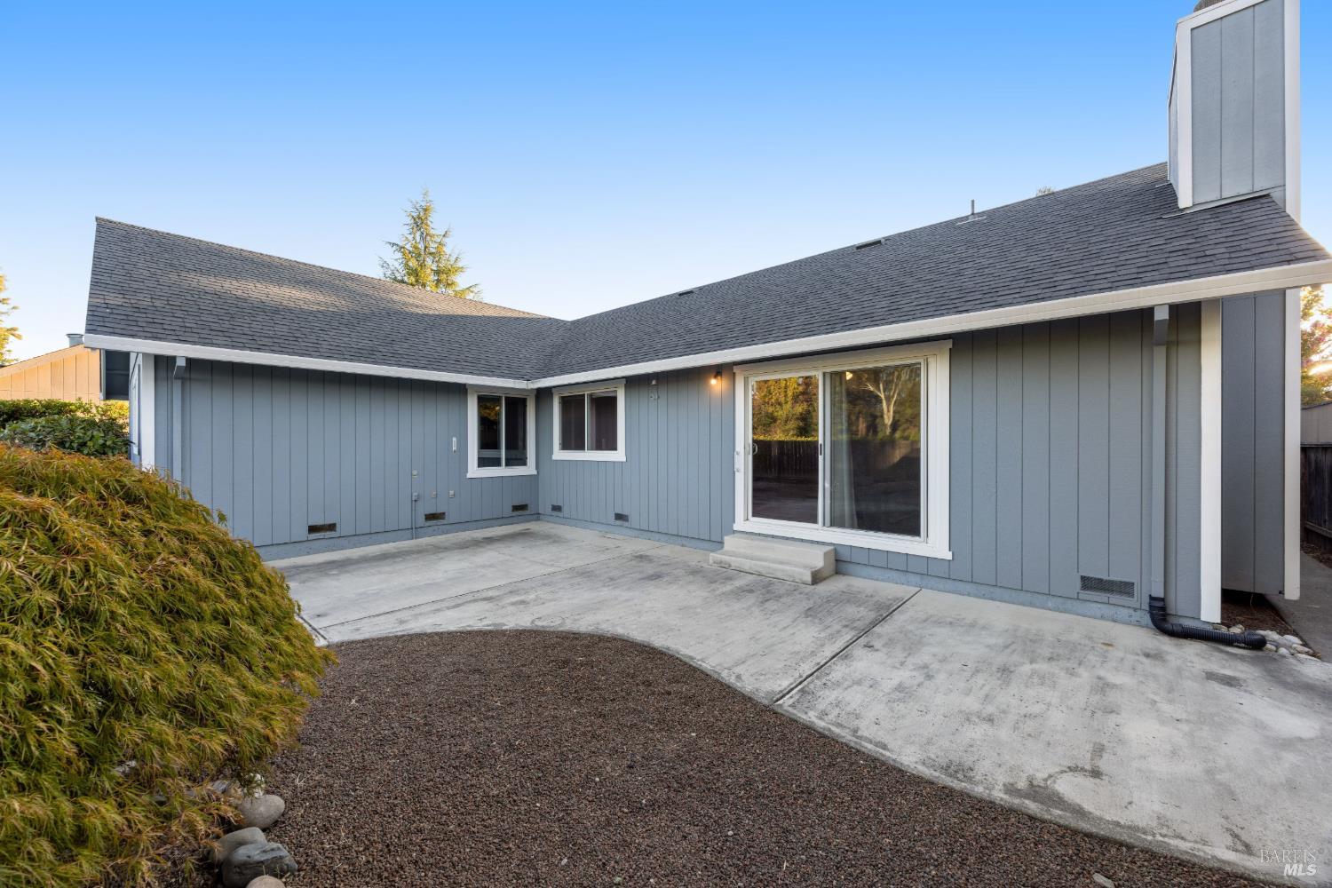 5812 Mathilde Drive