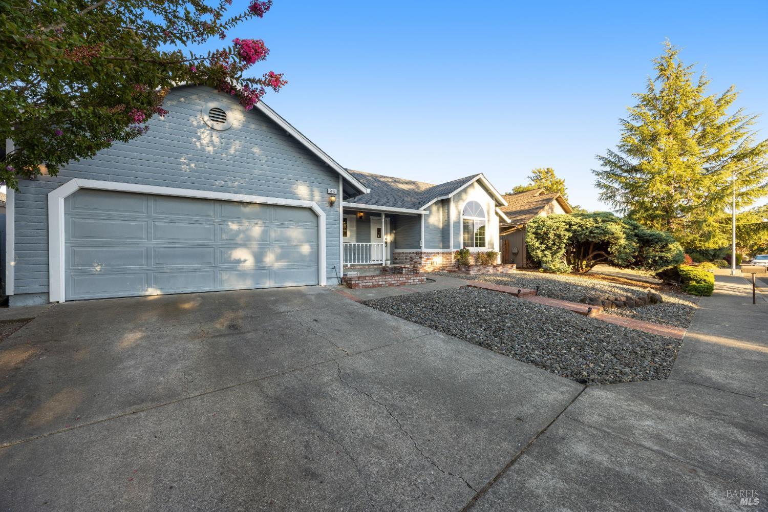 5812 Mathilde Drive
