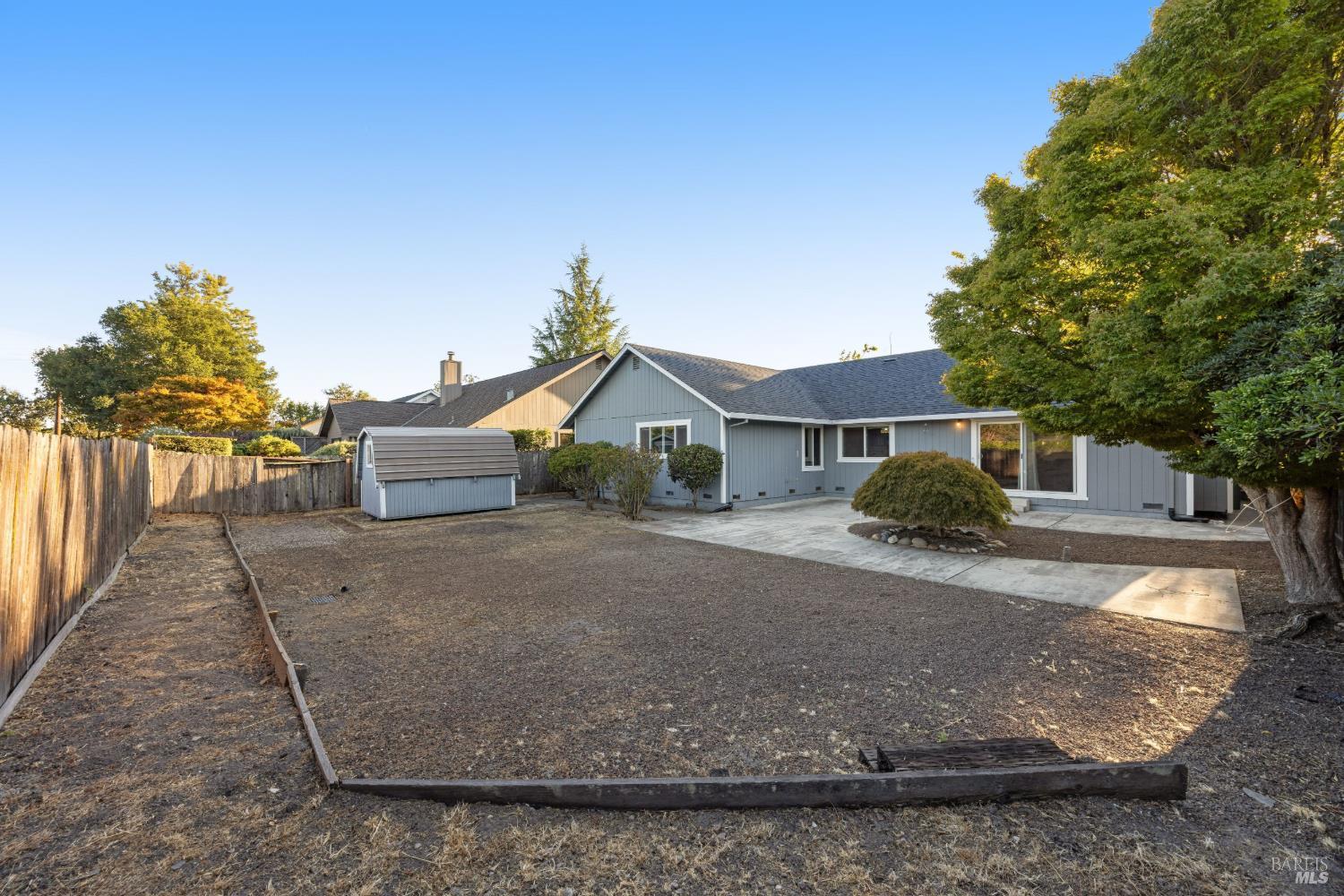 5812 Mathilde Drive