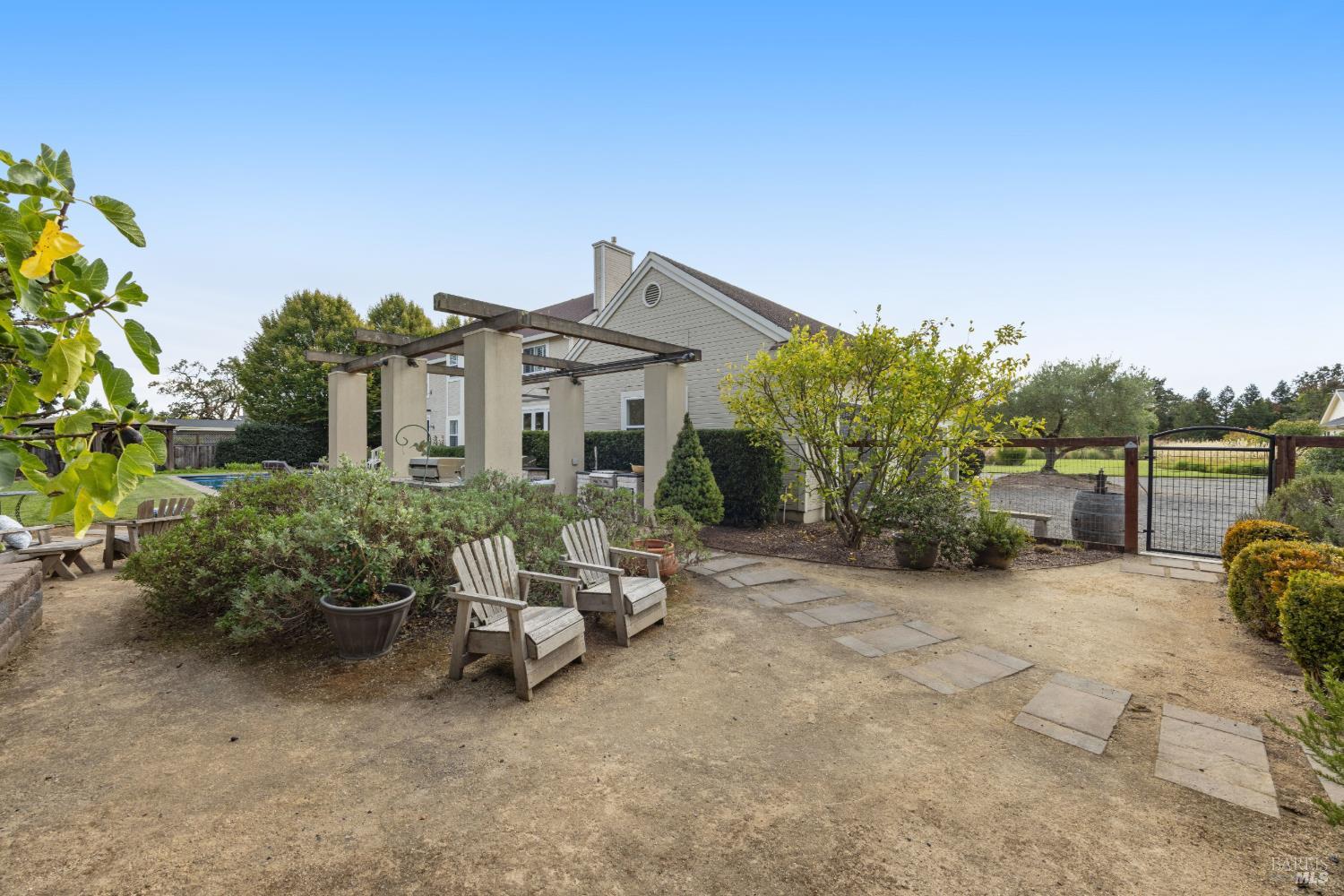 382 Laguna Vista Road
