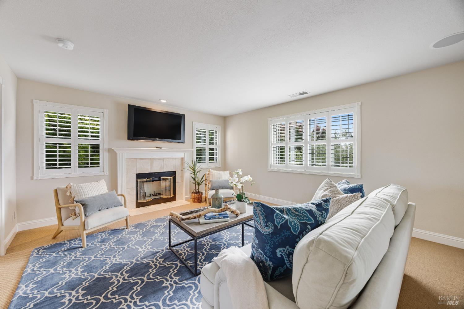 382 Laguna Vista Road