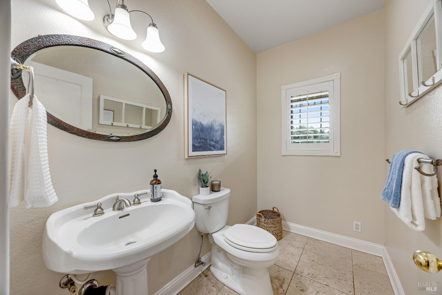 382 Laguna Vista Road