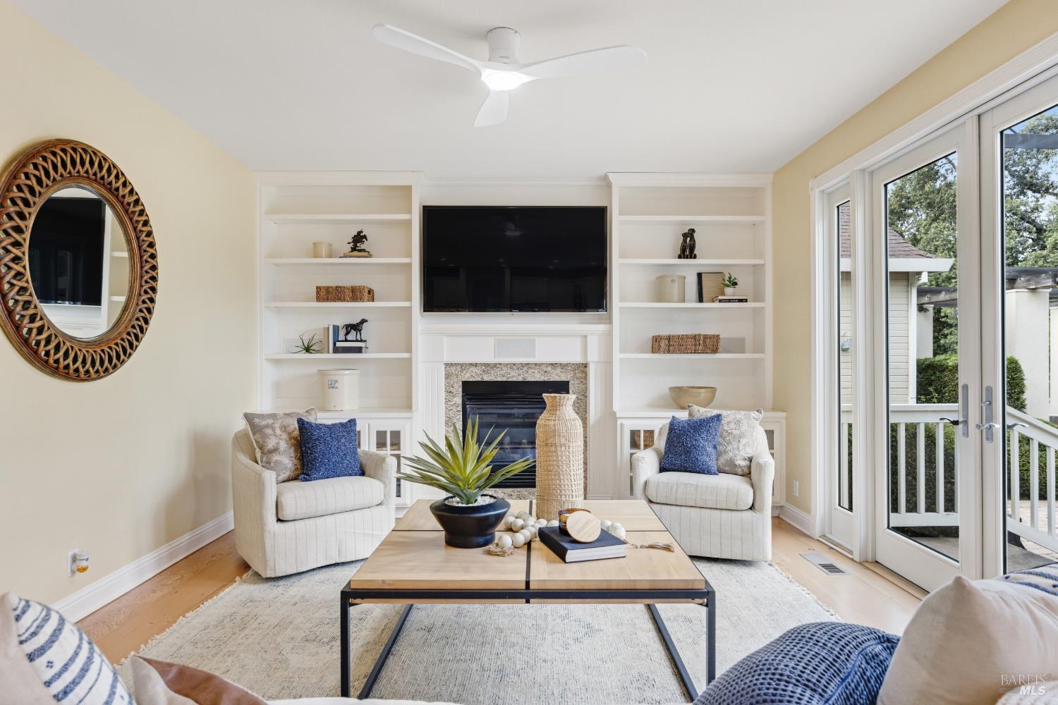 382 Laguna Vista Road
