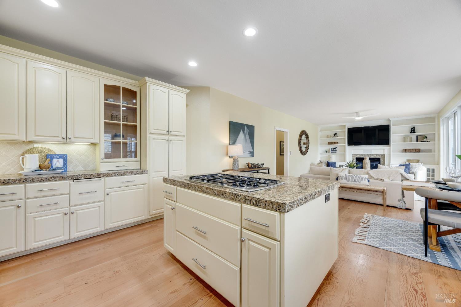 382 Laguna Vista Road