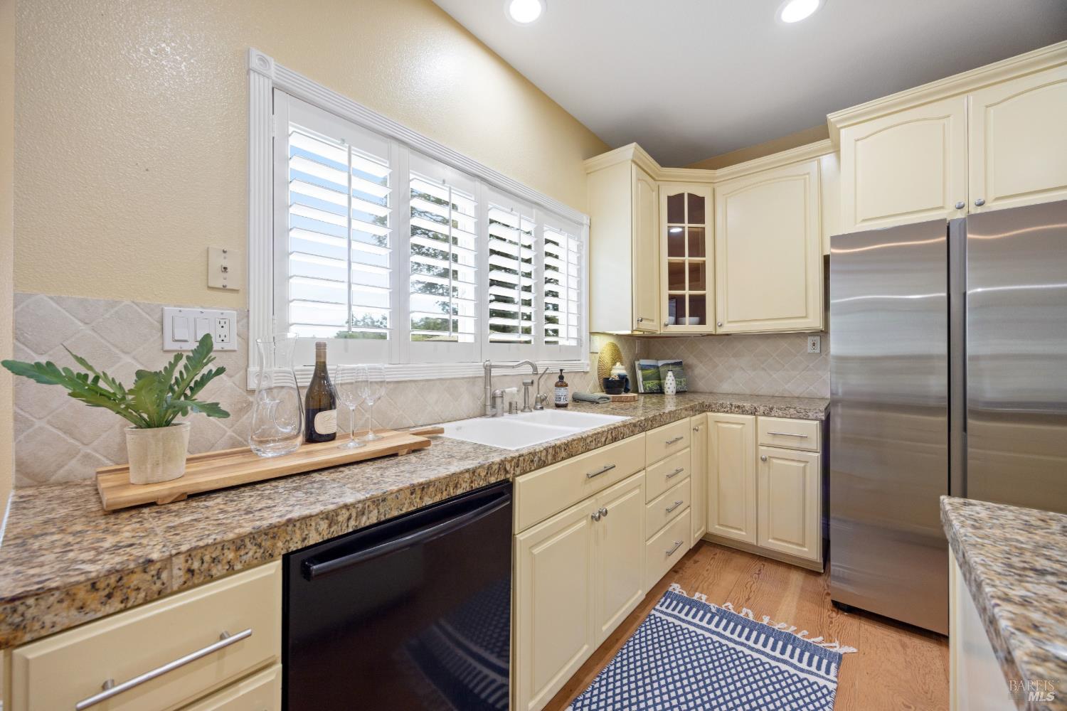 382 Laguna Vista Road