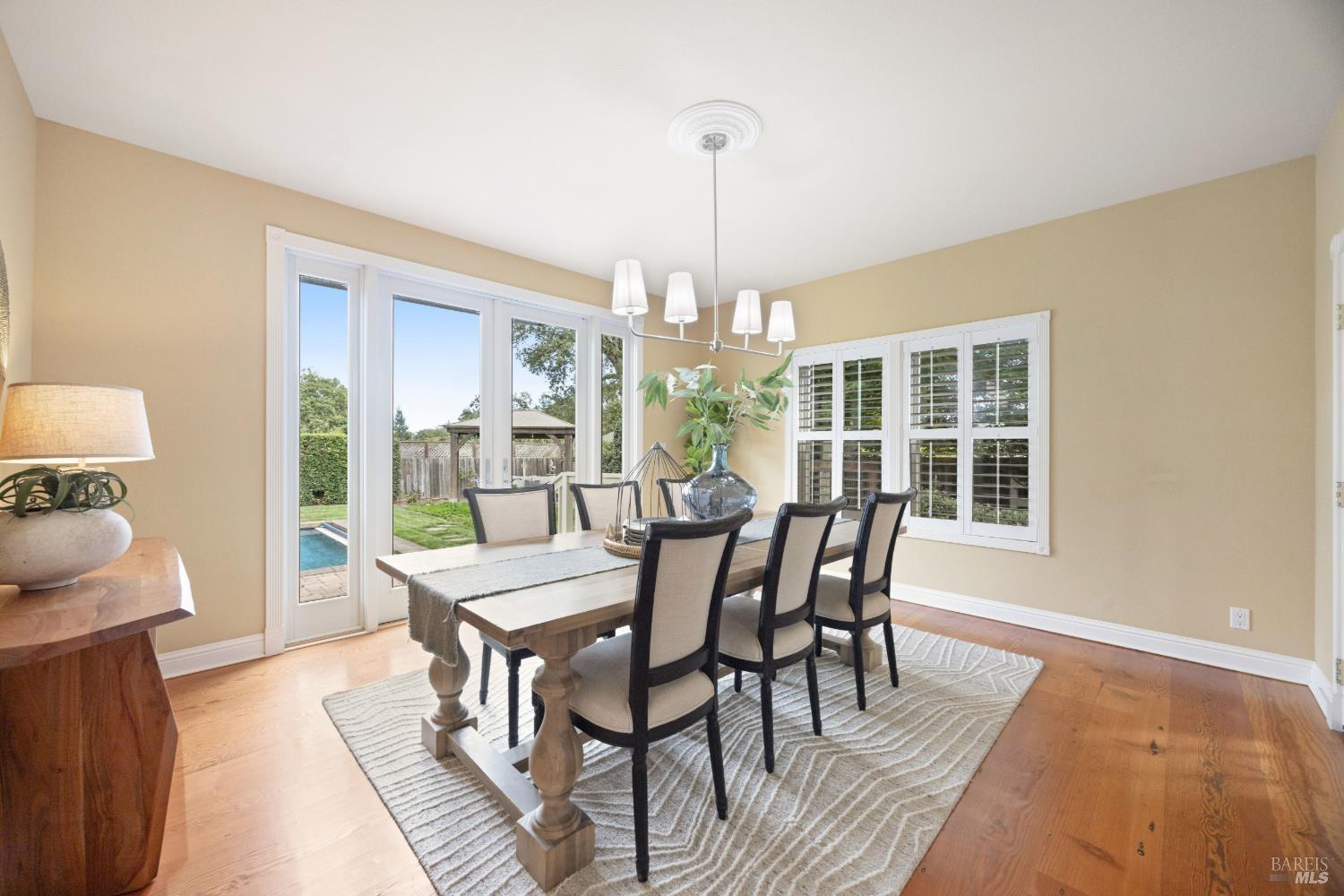 382 Laguna Vista Road