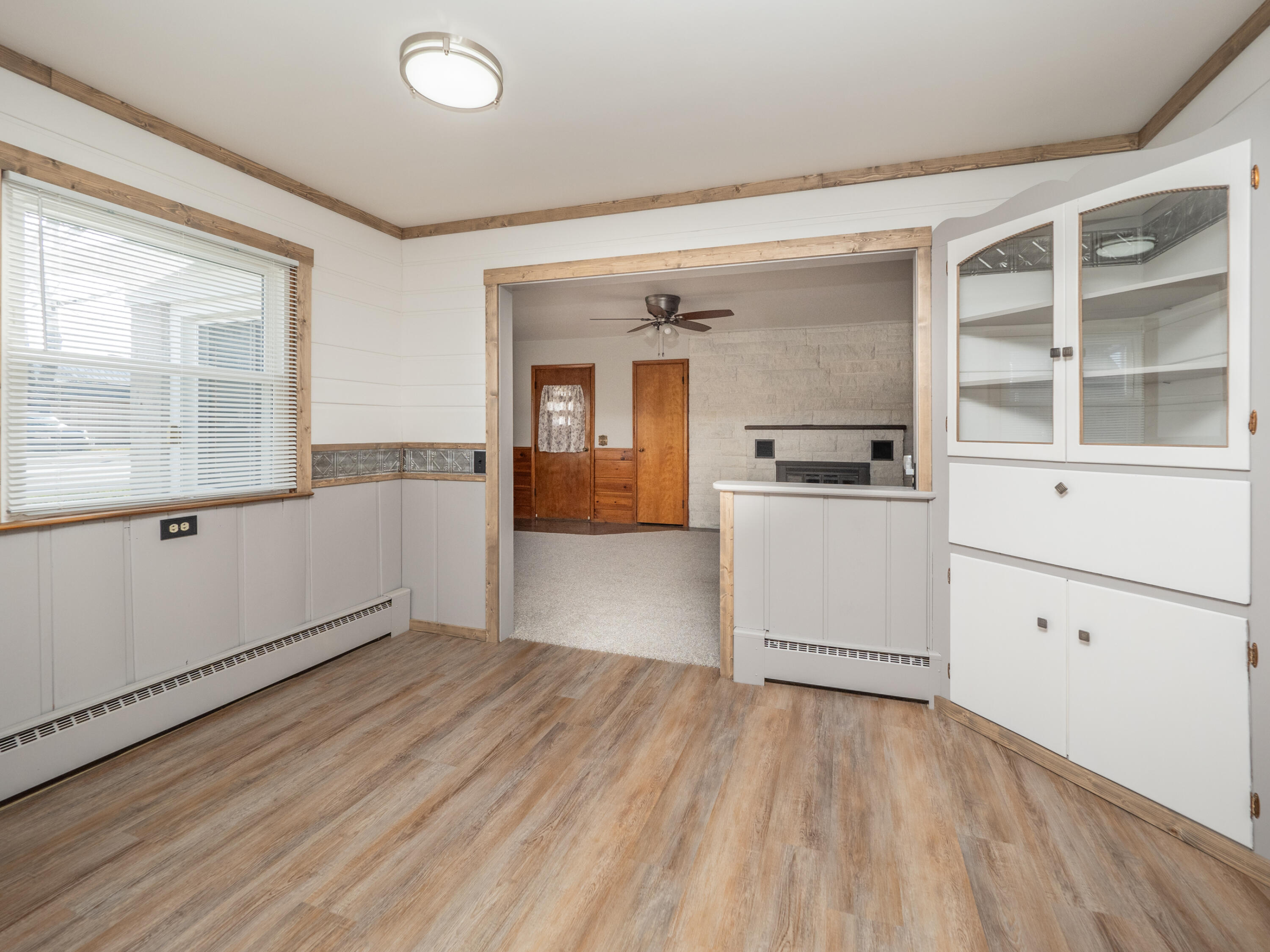 206 N Van Buren Street