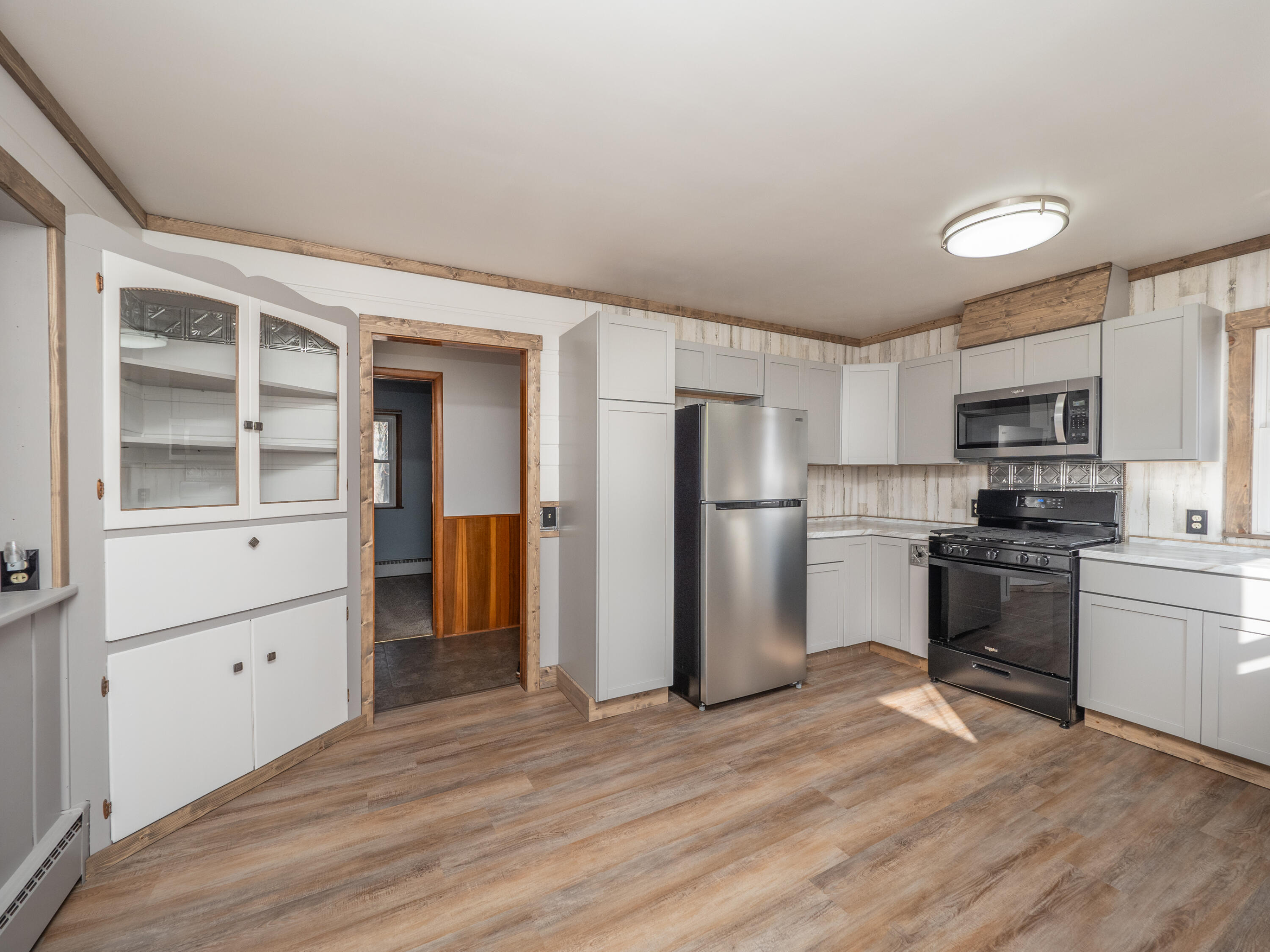 206 N Van Buren Street