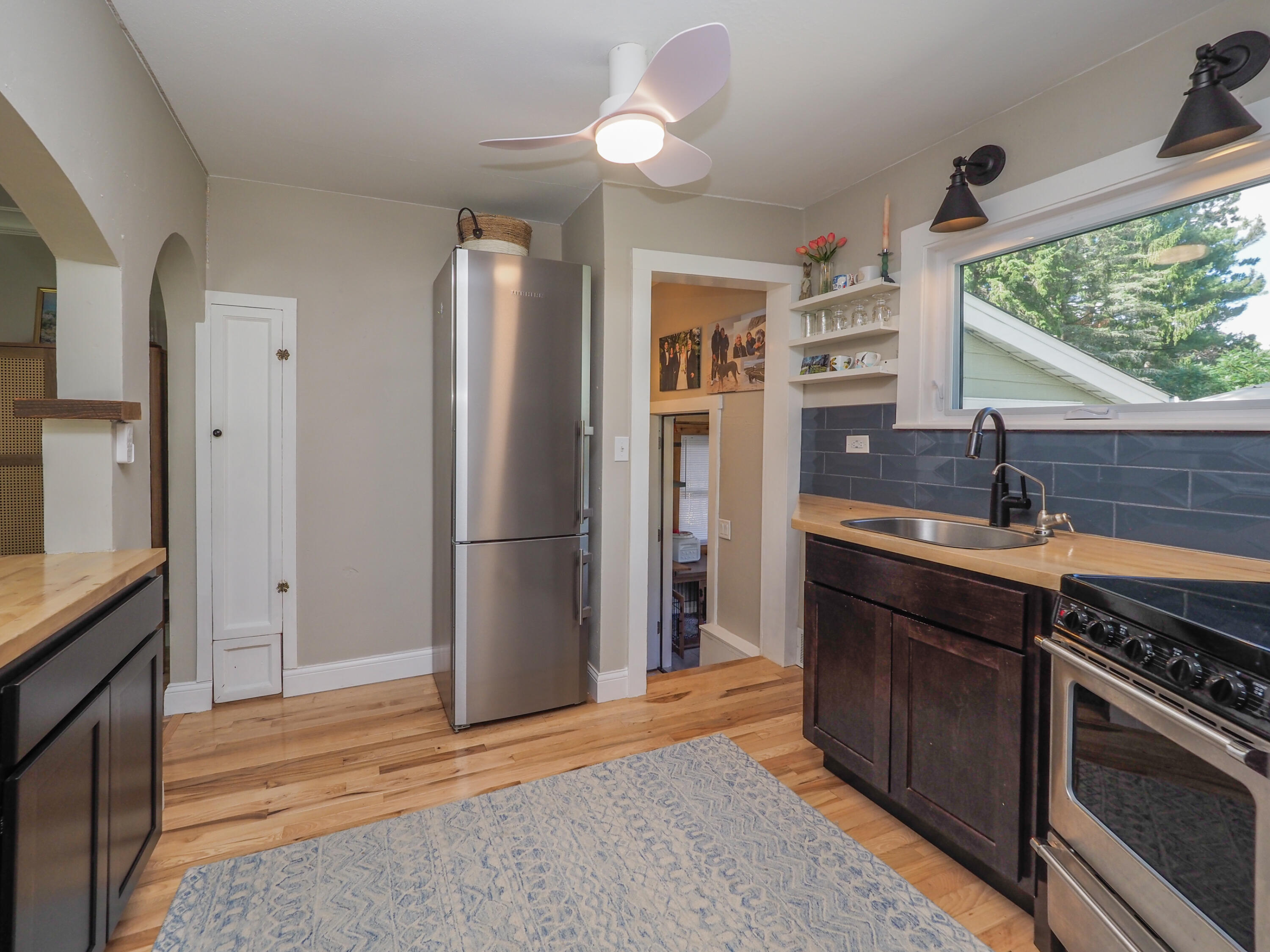 414 W Franklin Street