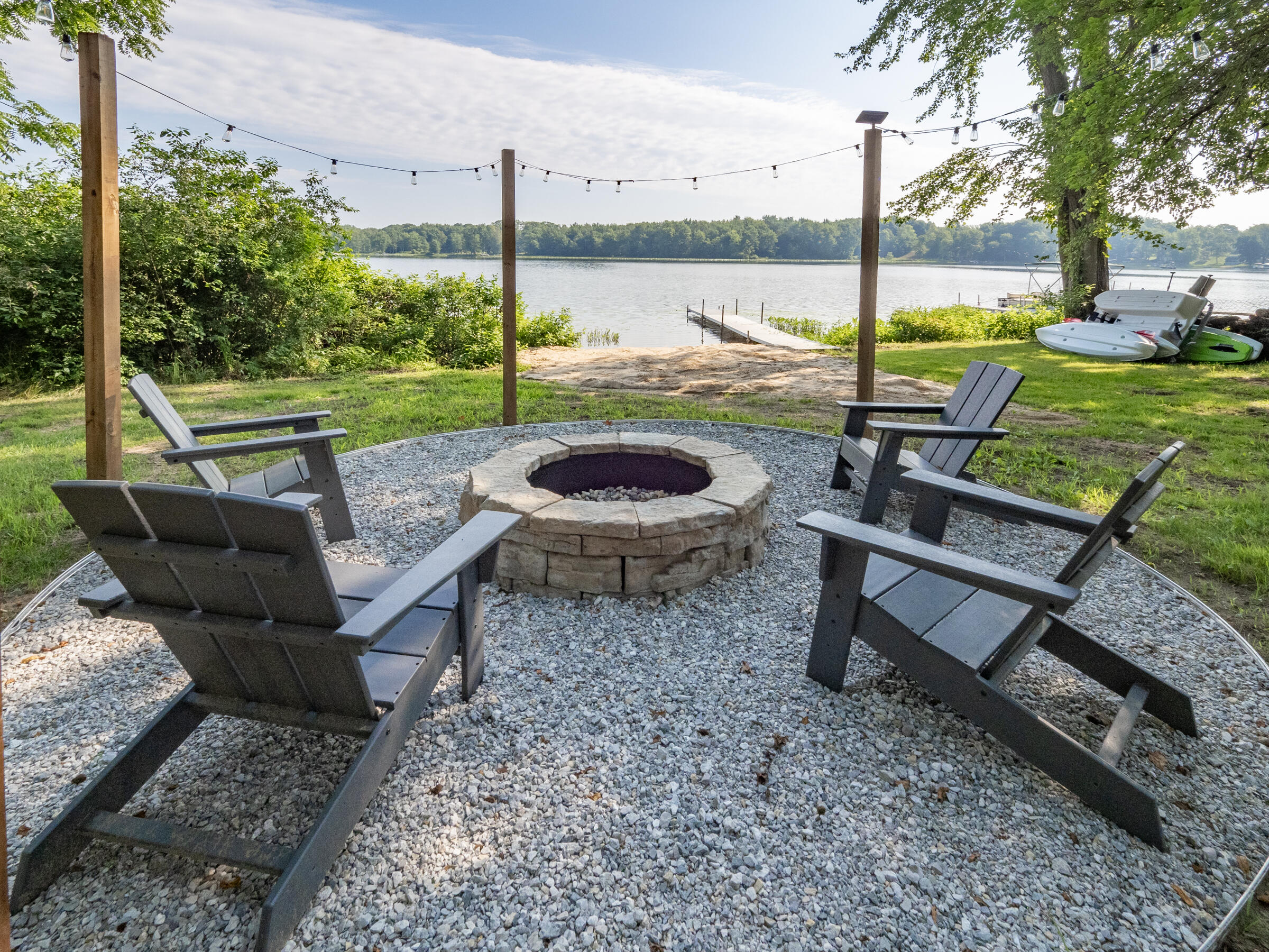 3675 Richardson Drive