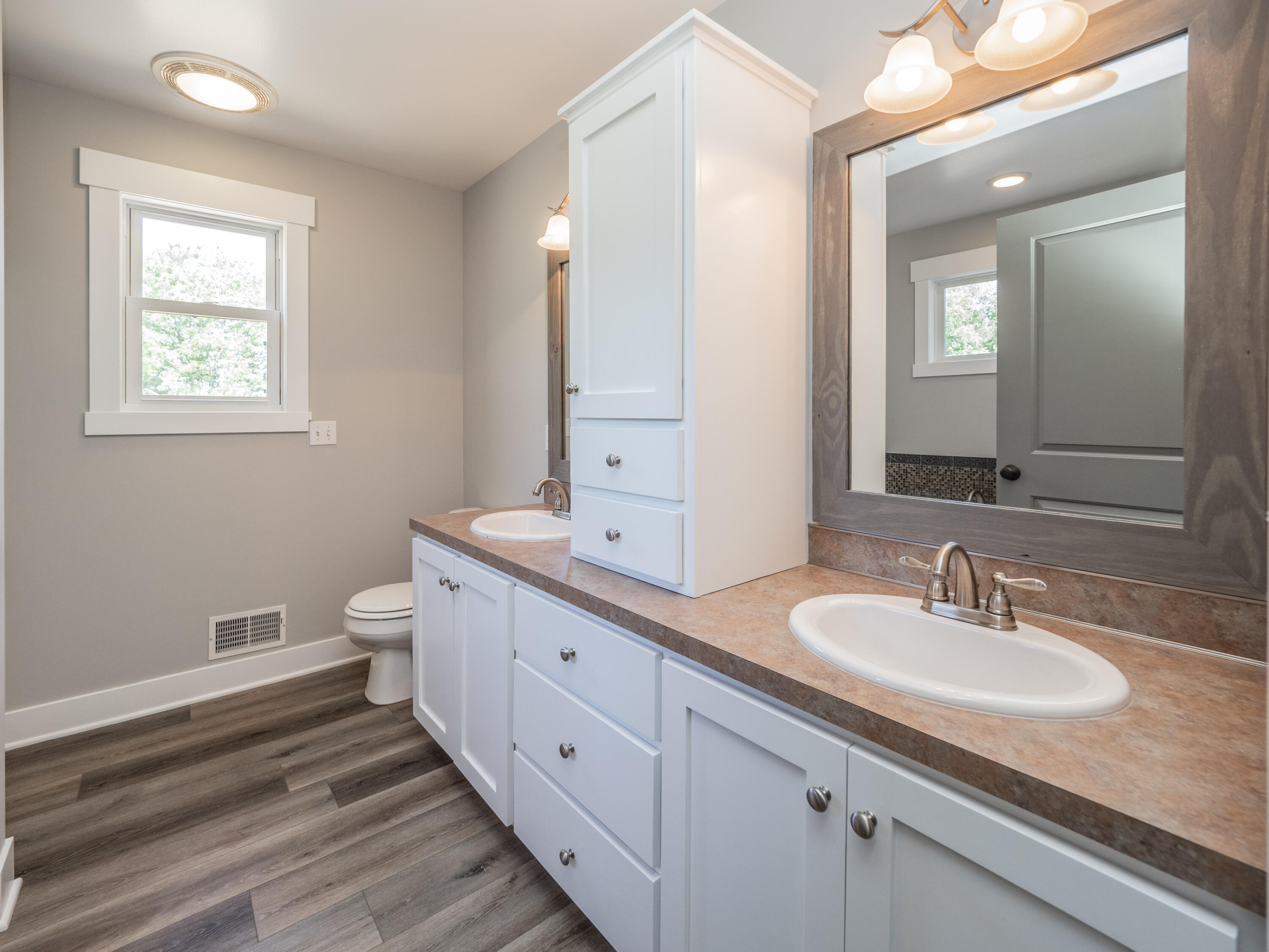 4240 Jack Rabbit Court