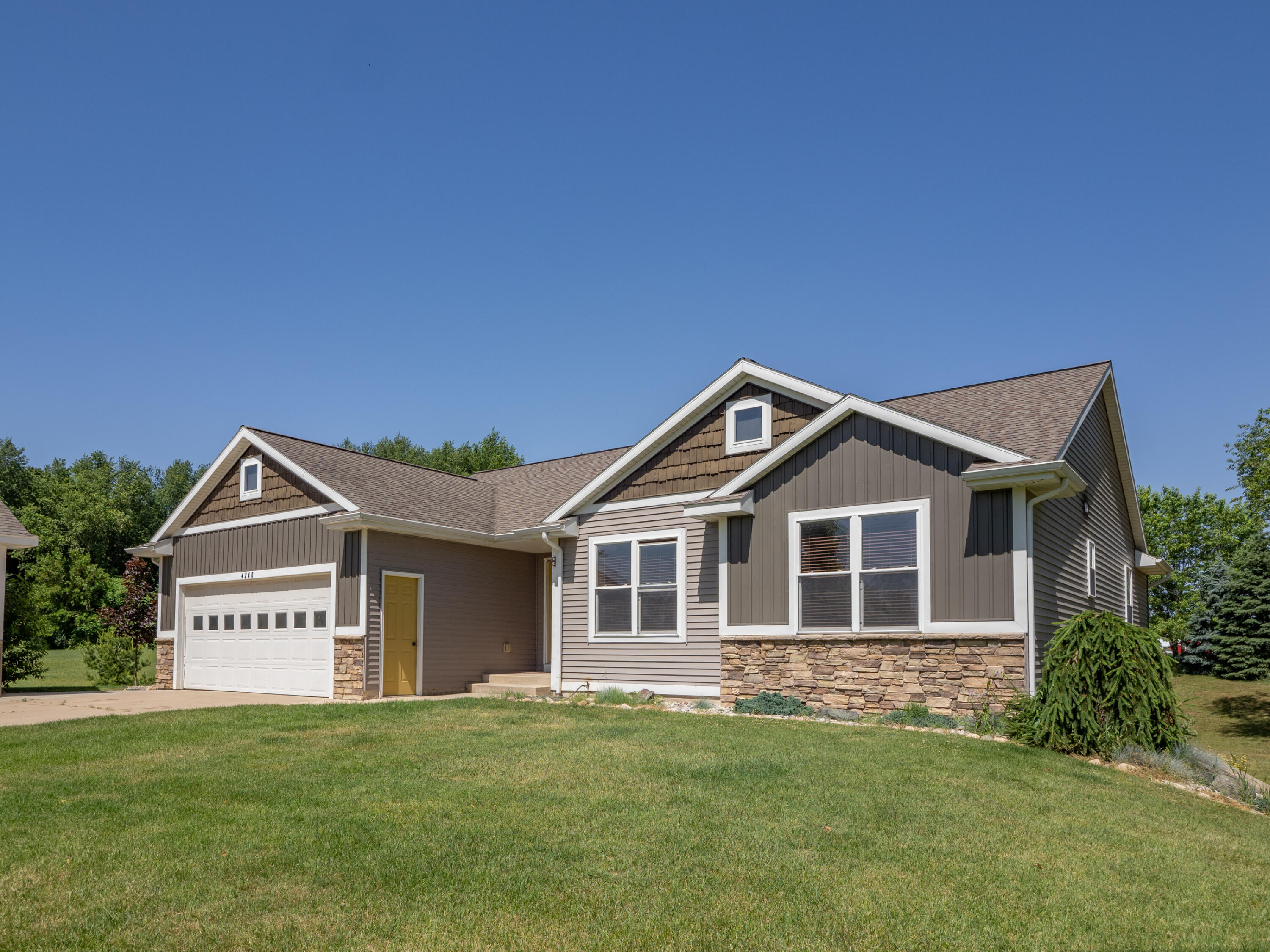 4240 Jack Rabbit Court