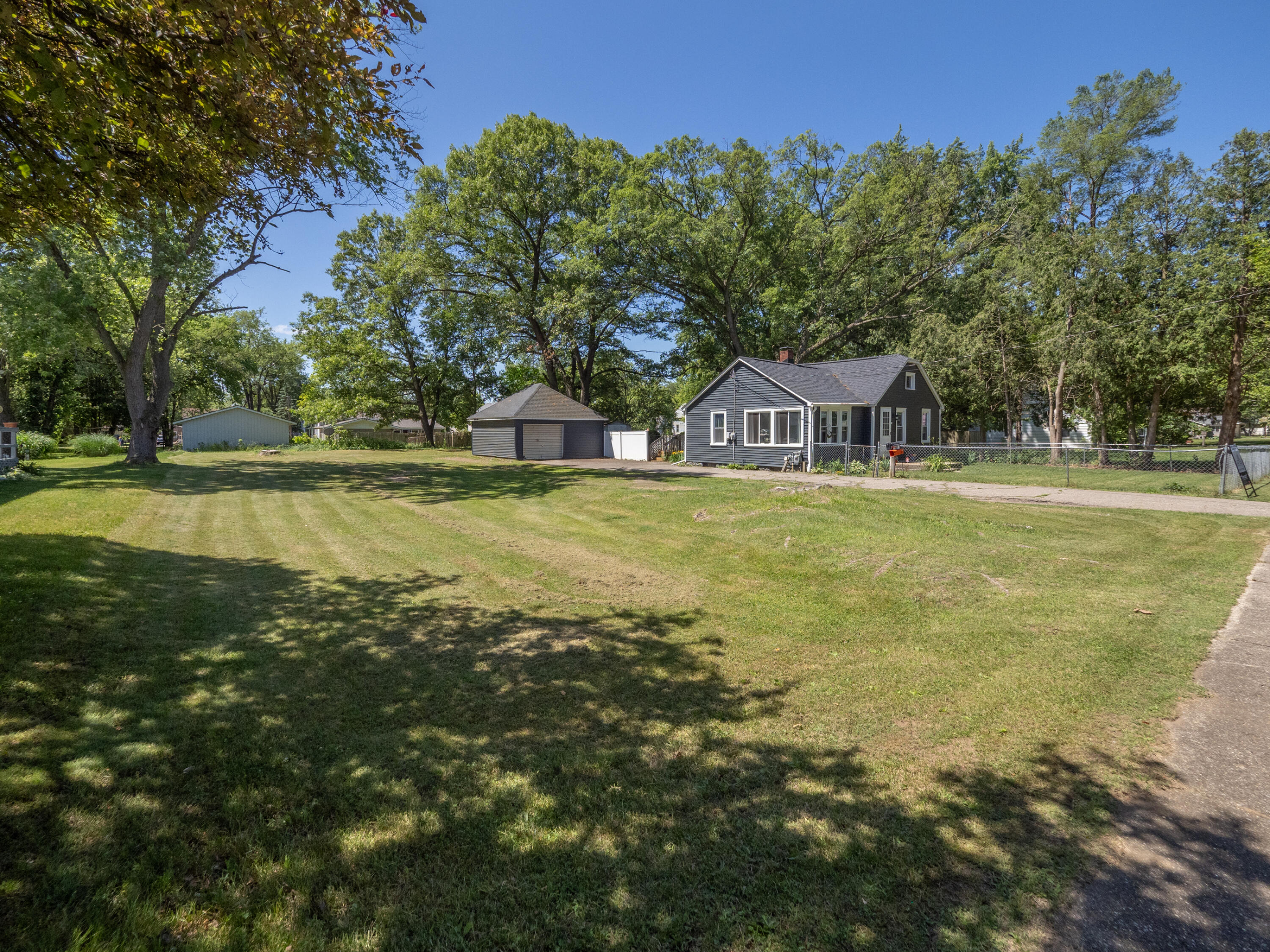 361 W Morrell Street