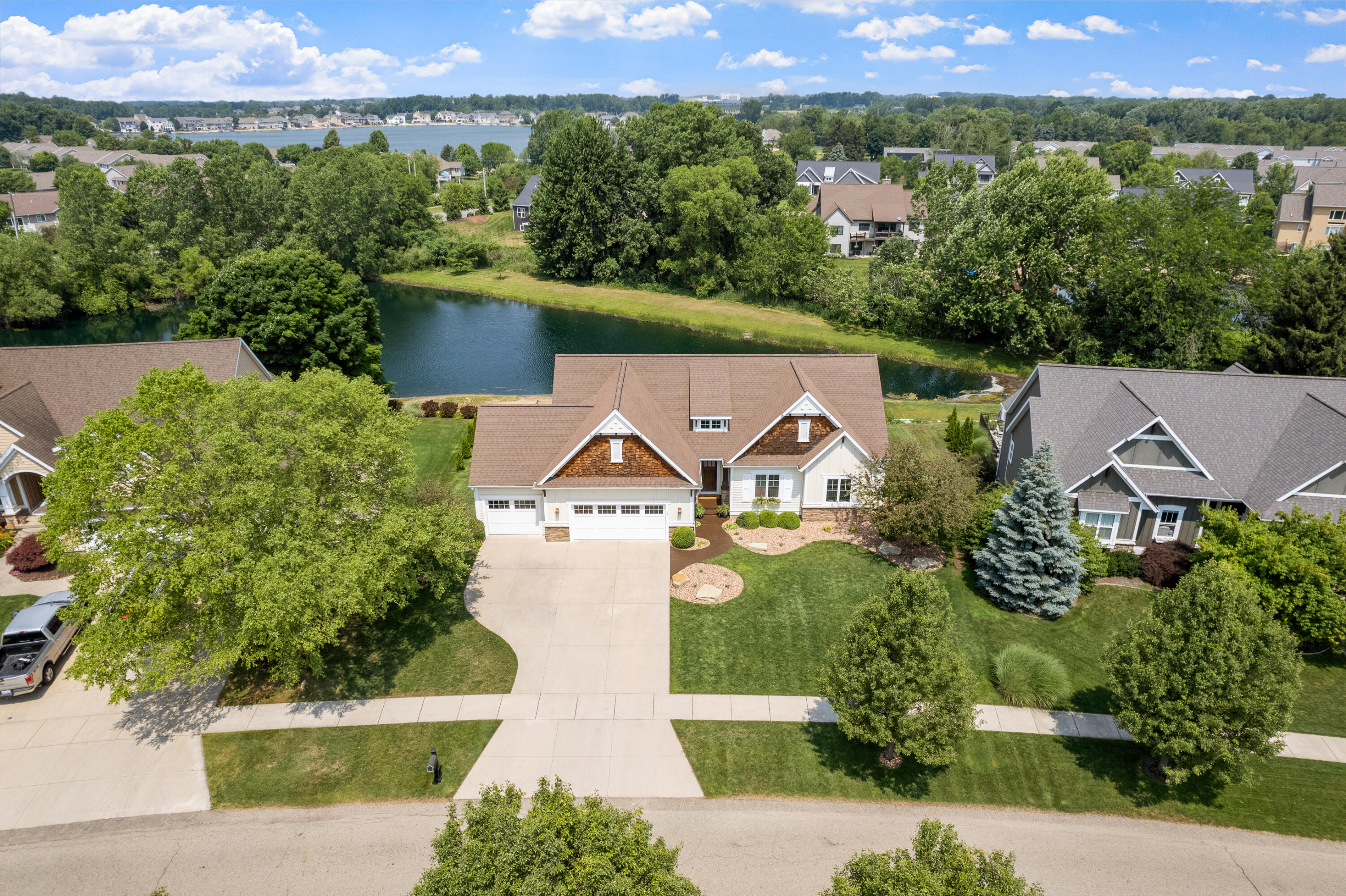 7141 Nantucket Drive SW