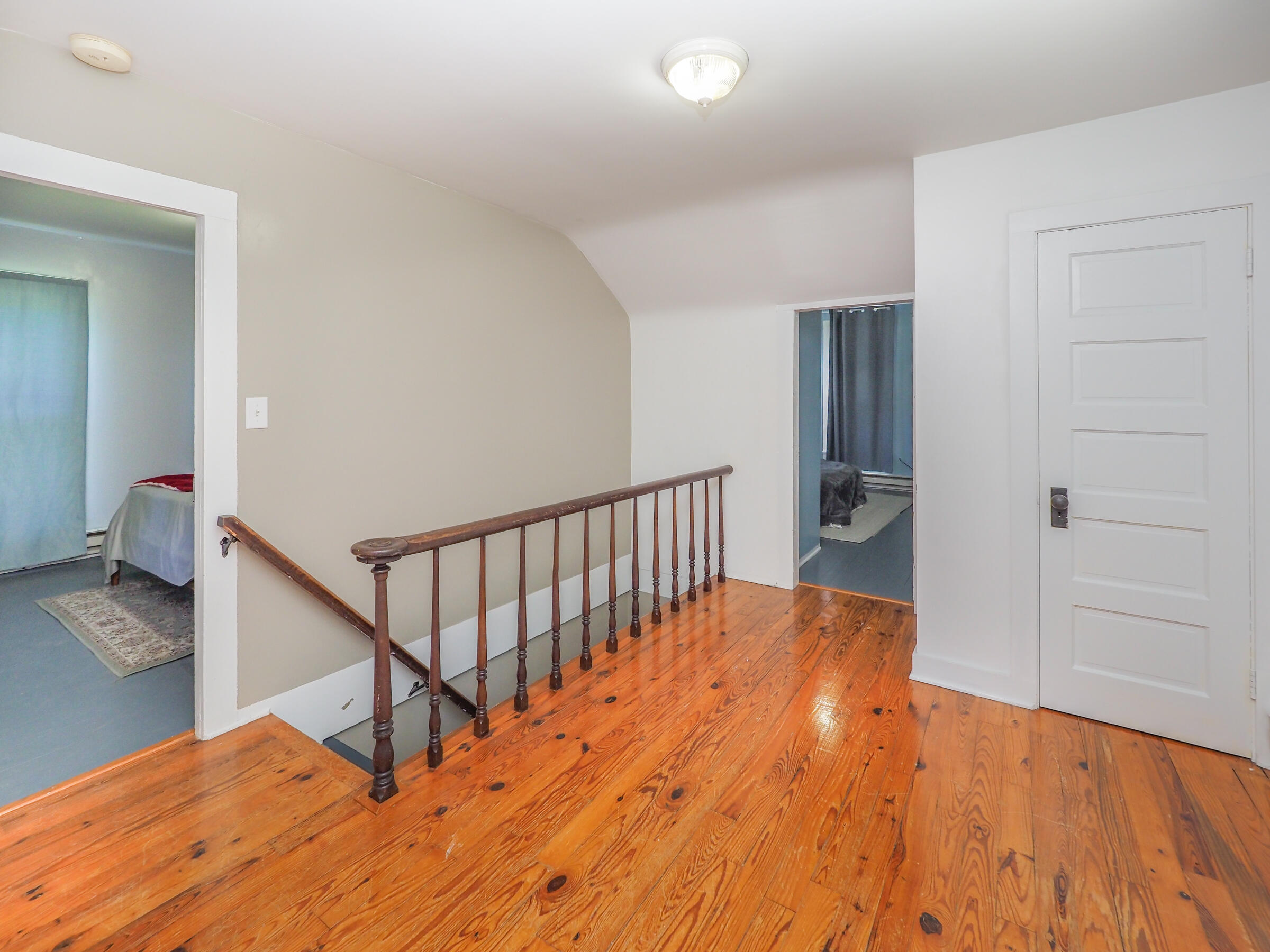 109 W St Joseph Street