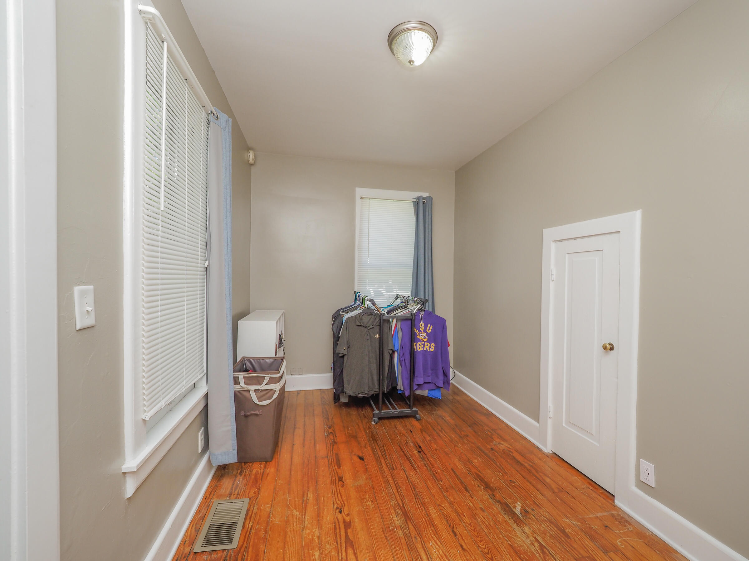 109 W St Joseph Street