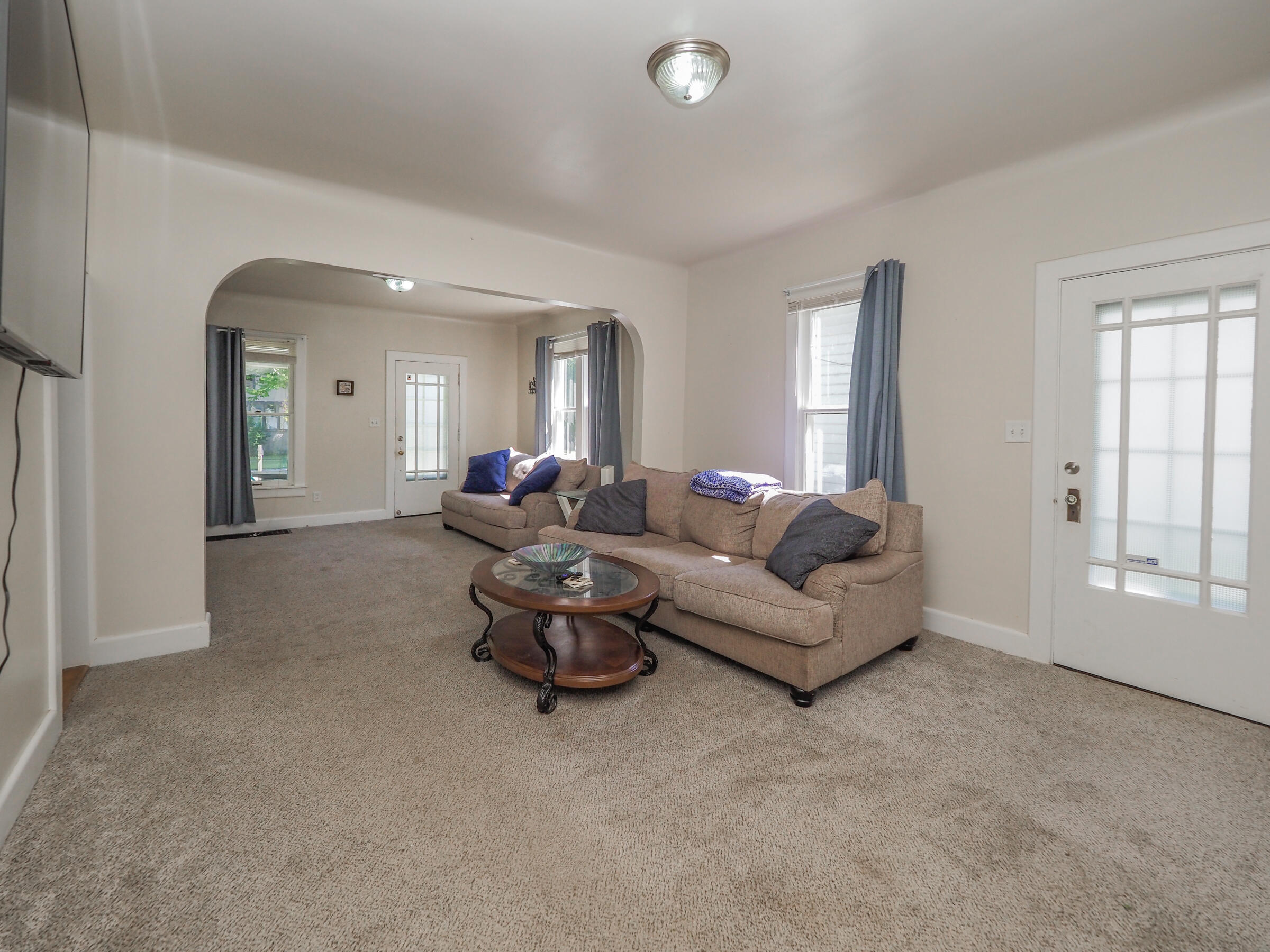 109 W St Joseph Street