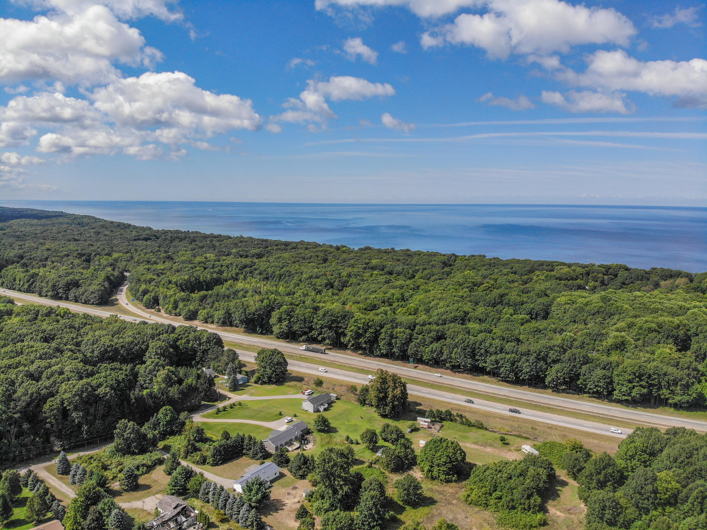 2541 Blue Star Highway