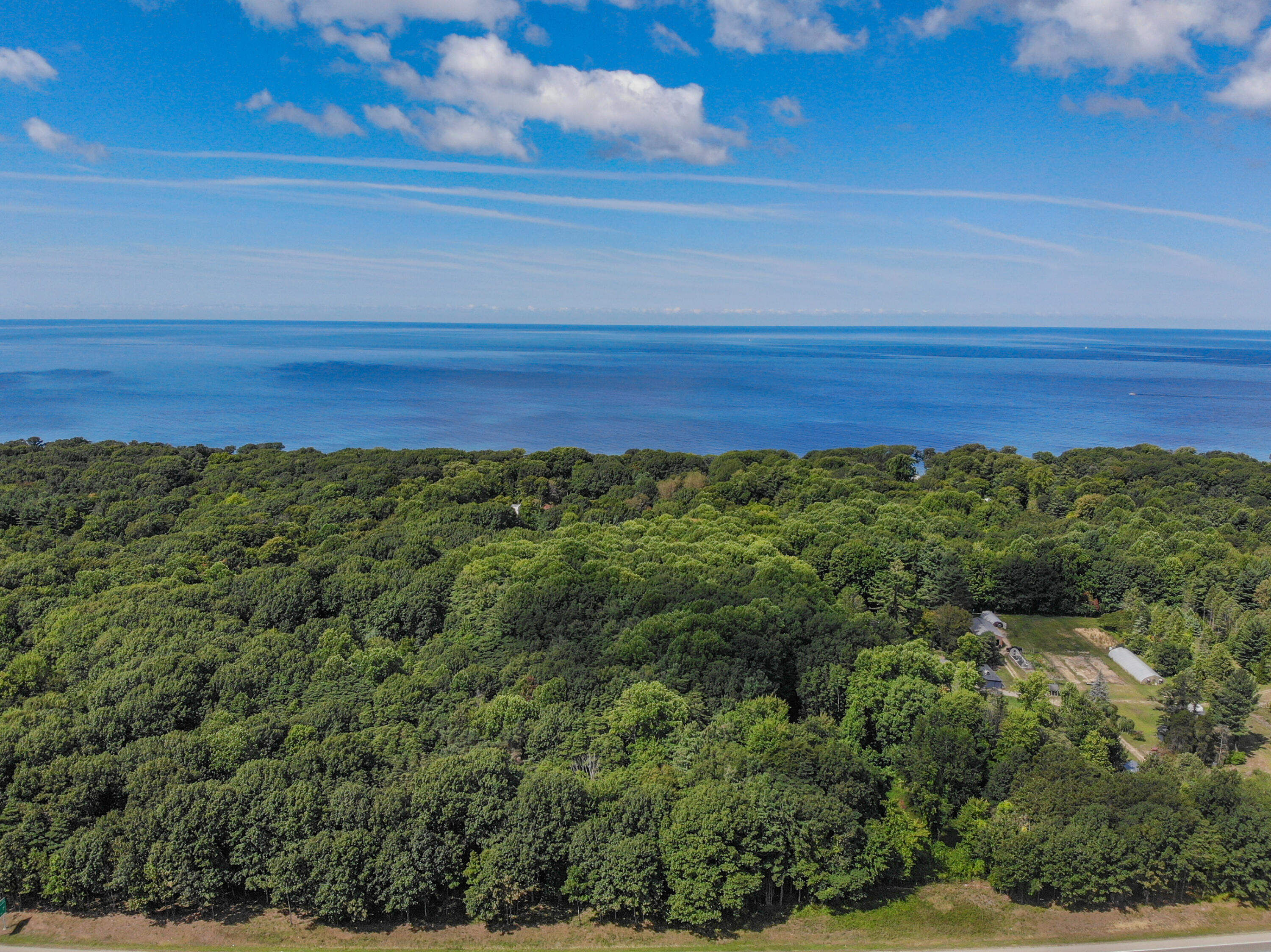 2541 Blue Star Highway