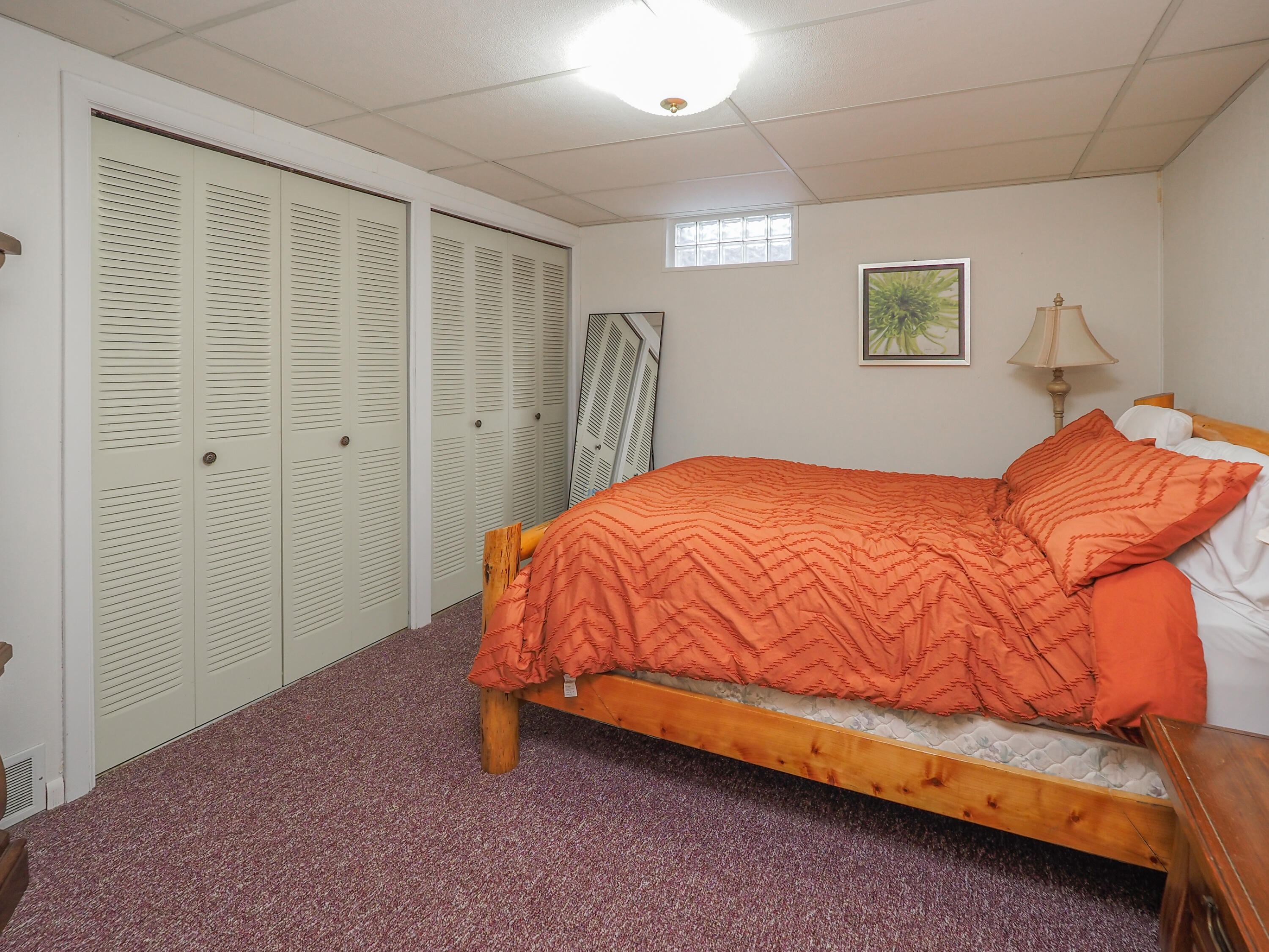 2409 Ridgefield Road