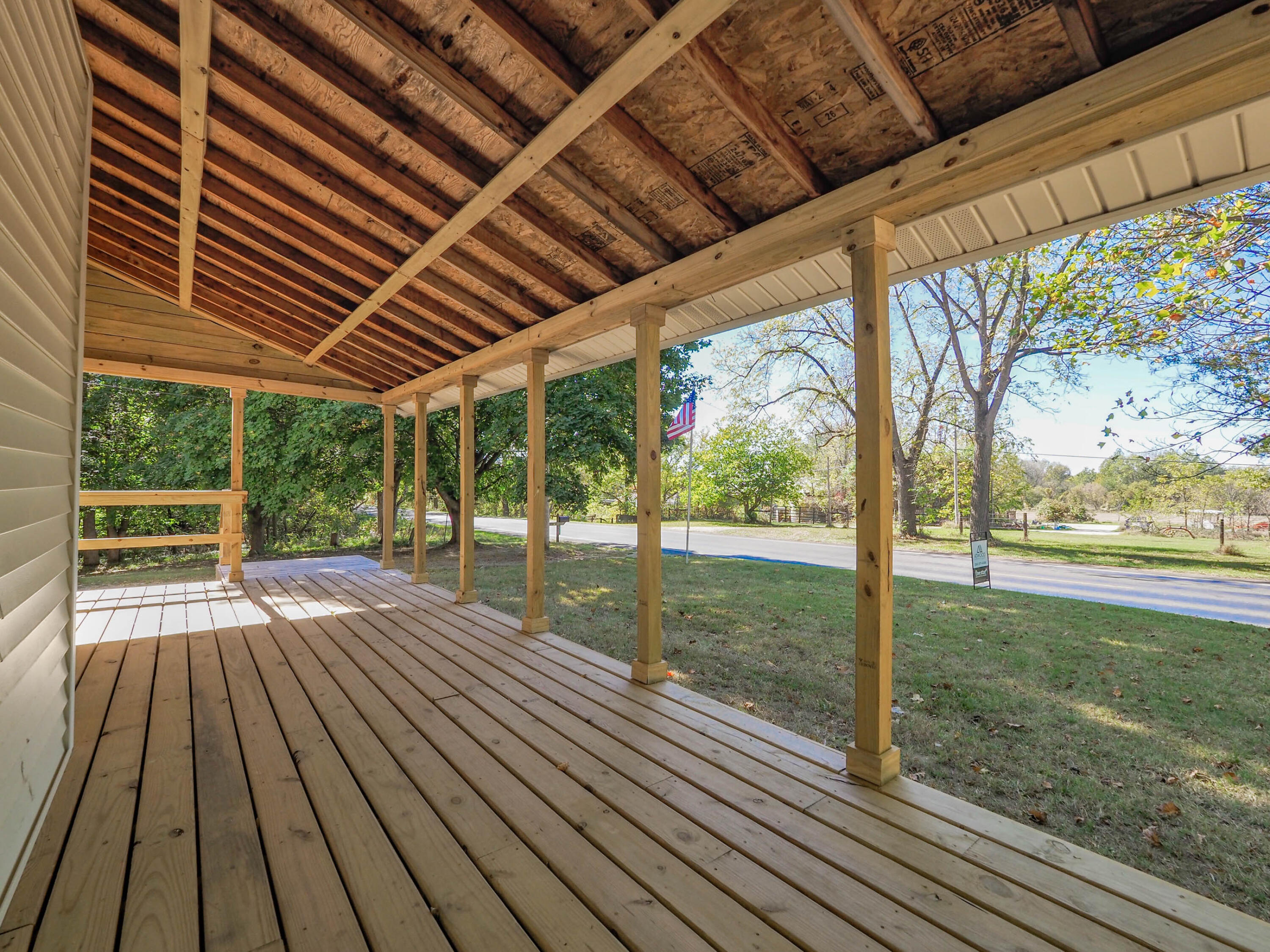 8750 N Riverview Drive