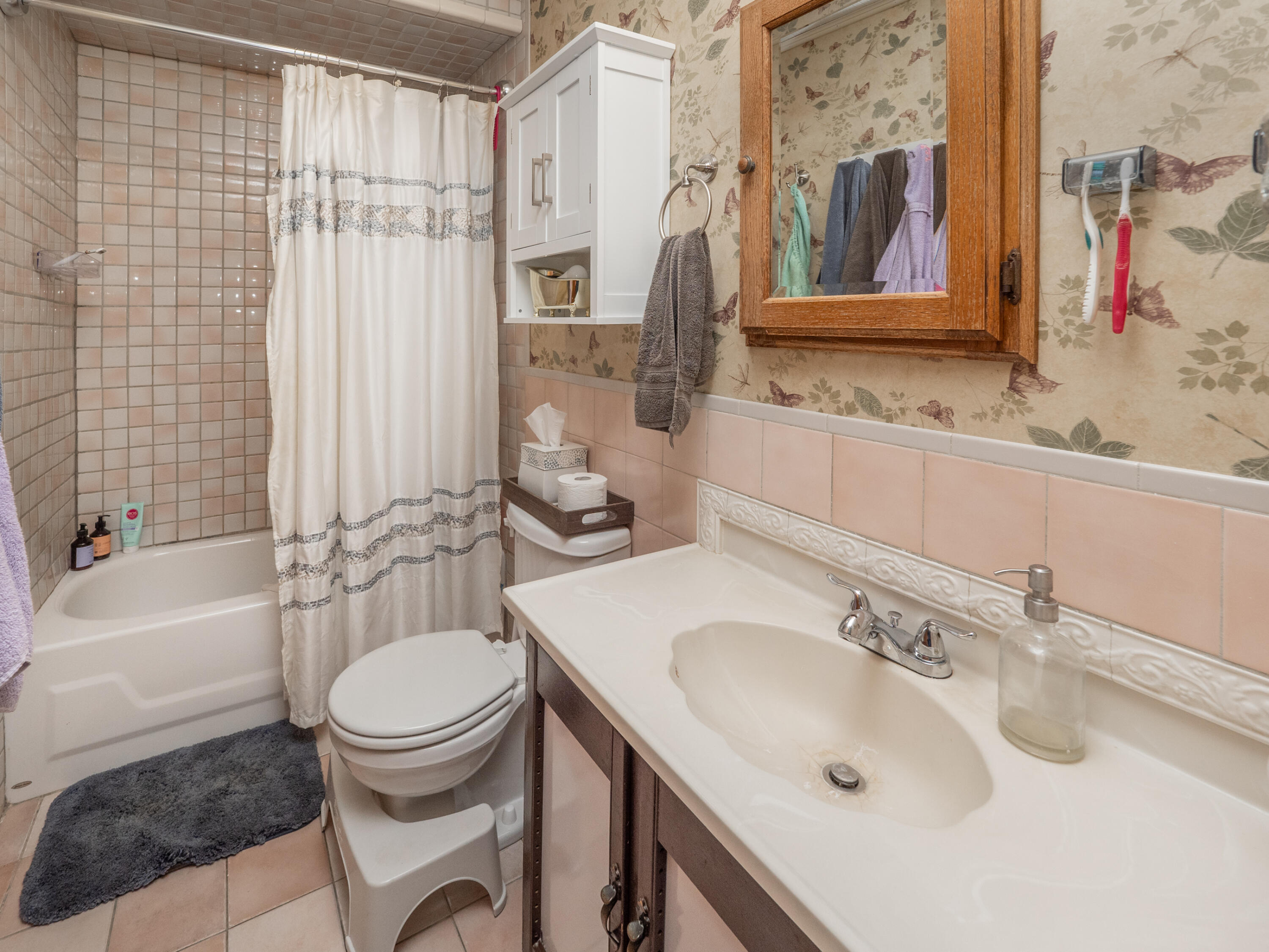 311 E Orleans Street