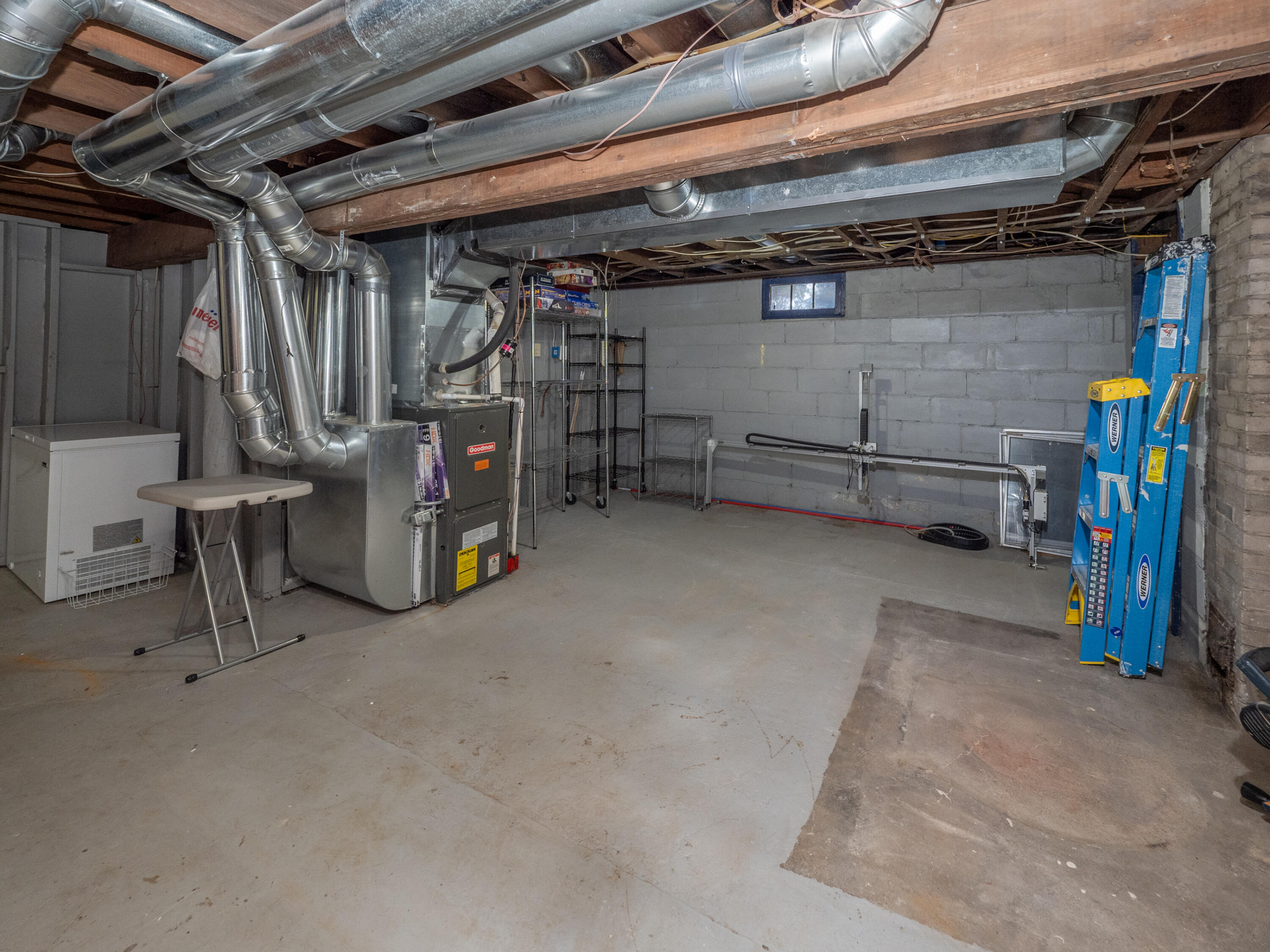 311 E Orleans Street