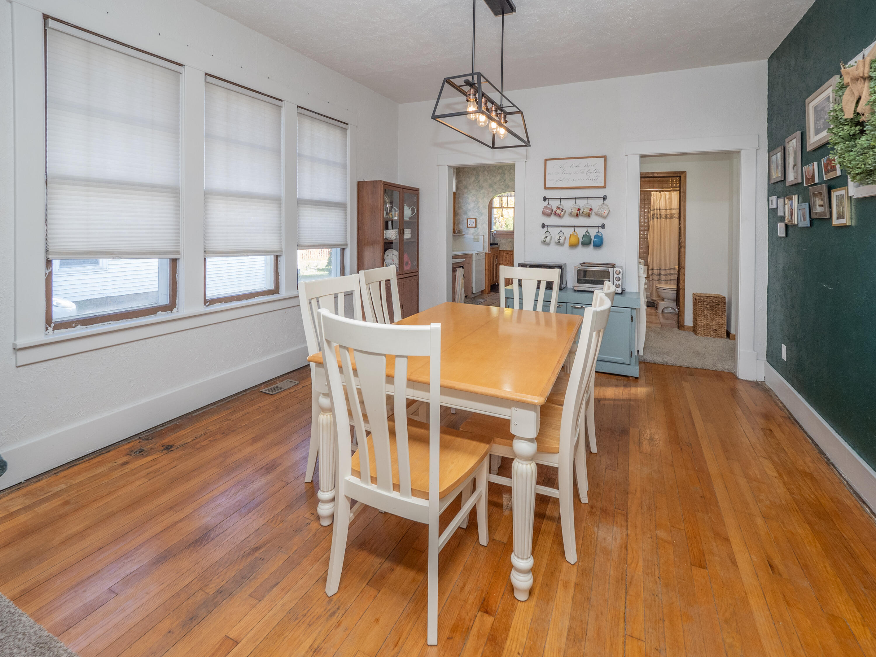 311 E Orleans Street