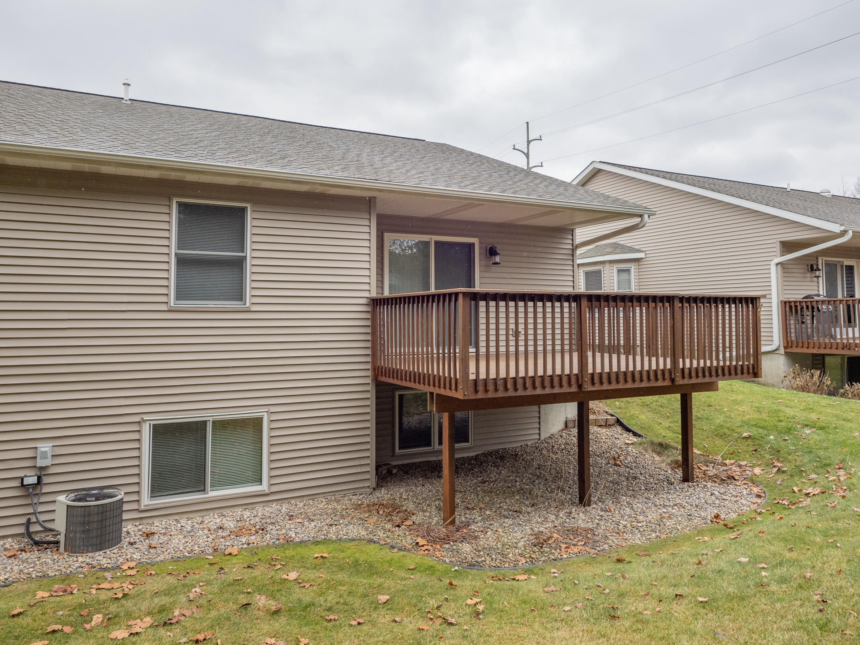 734 Bayberry Lane, 48