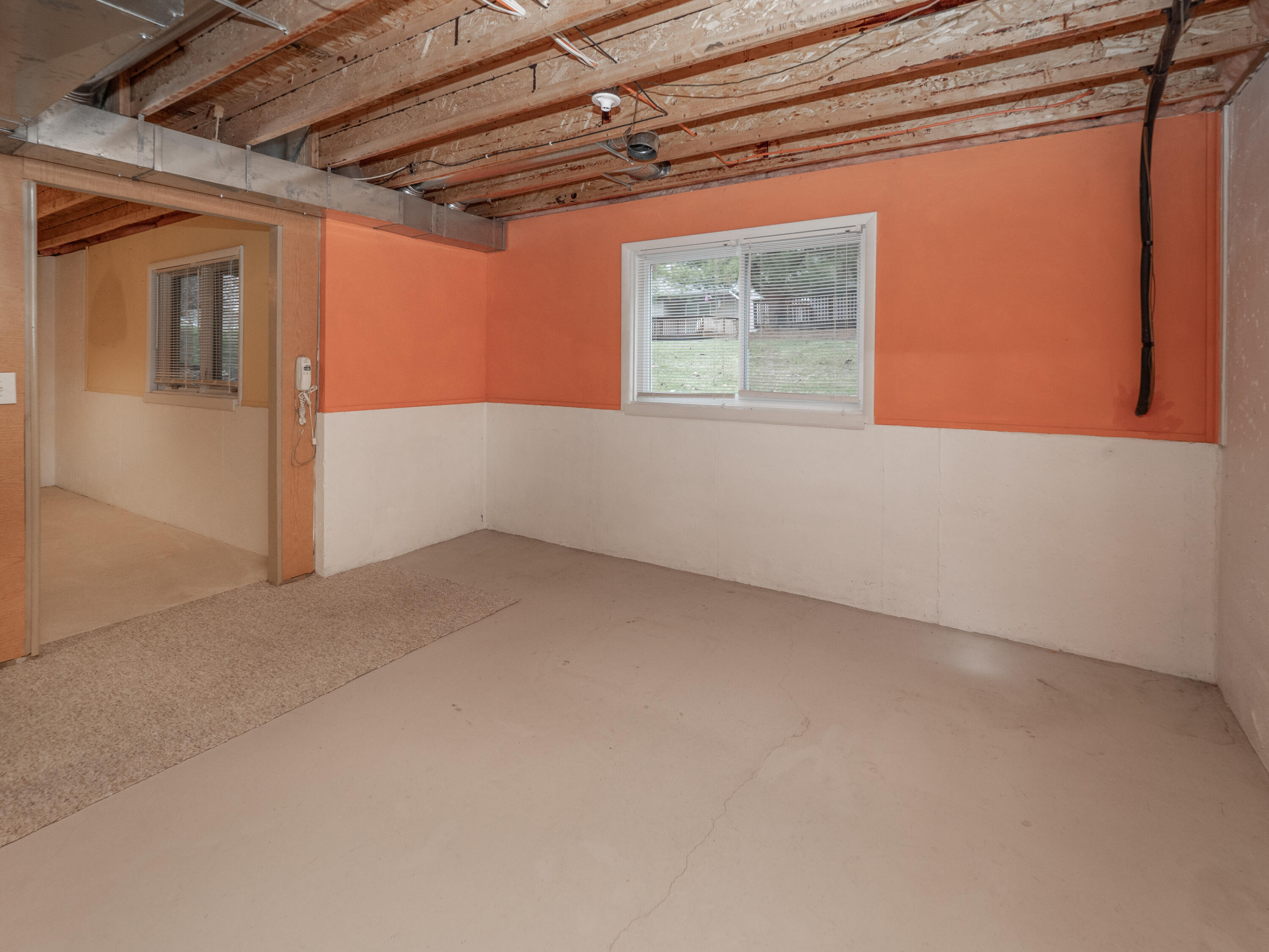 734 Bayberry Lane, 48