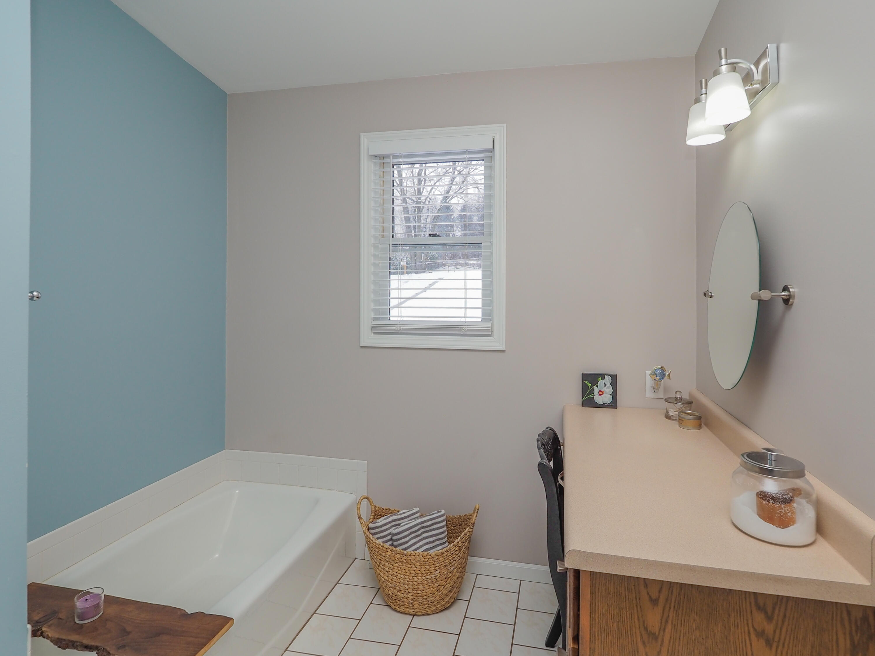 41323 Waukeenah Drive