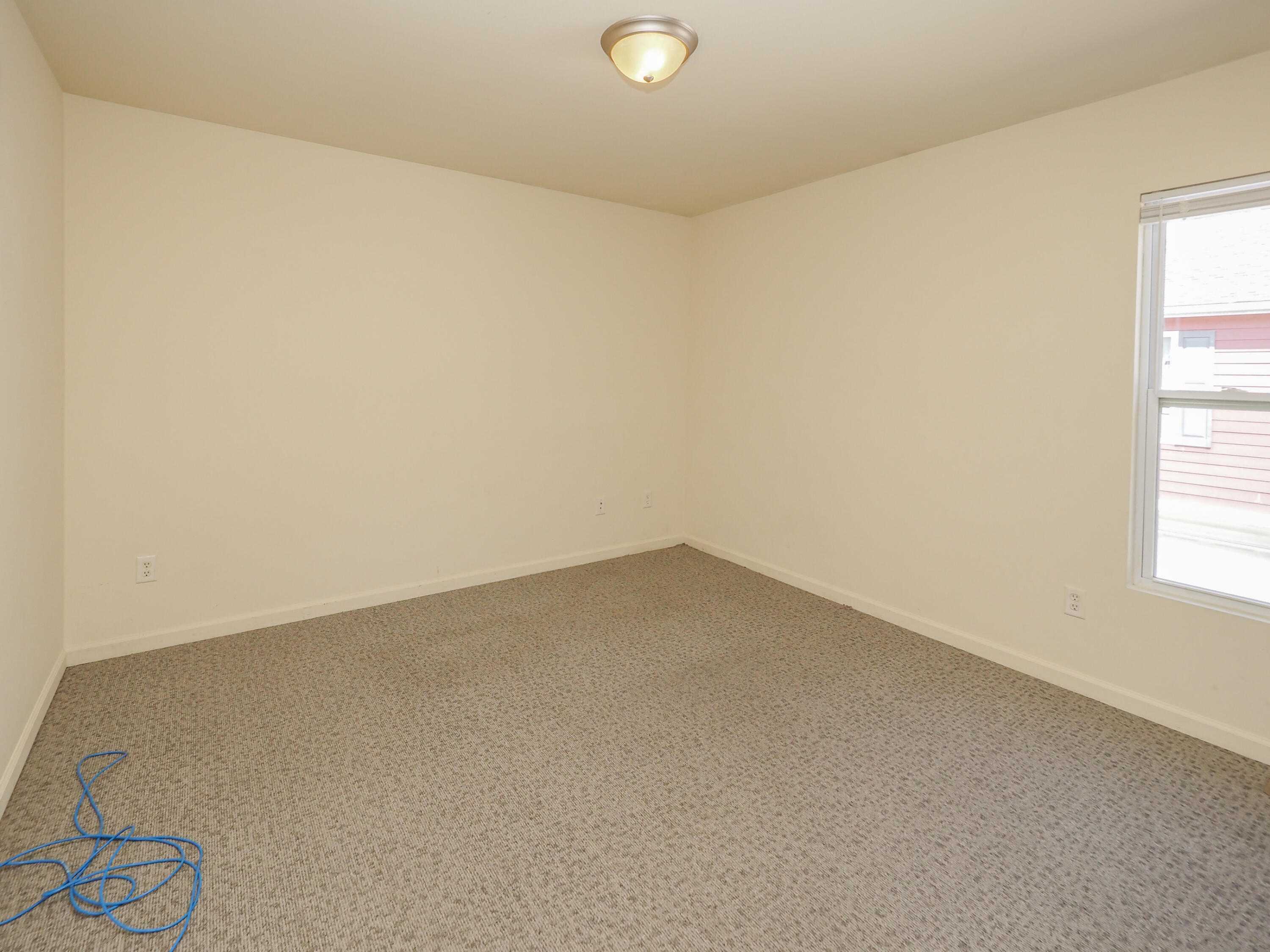 1402-1410 Sutherland Avenue