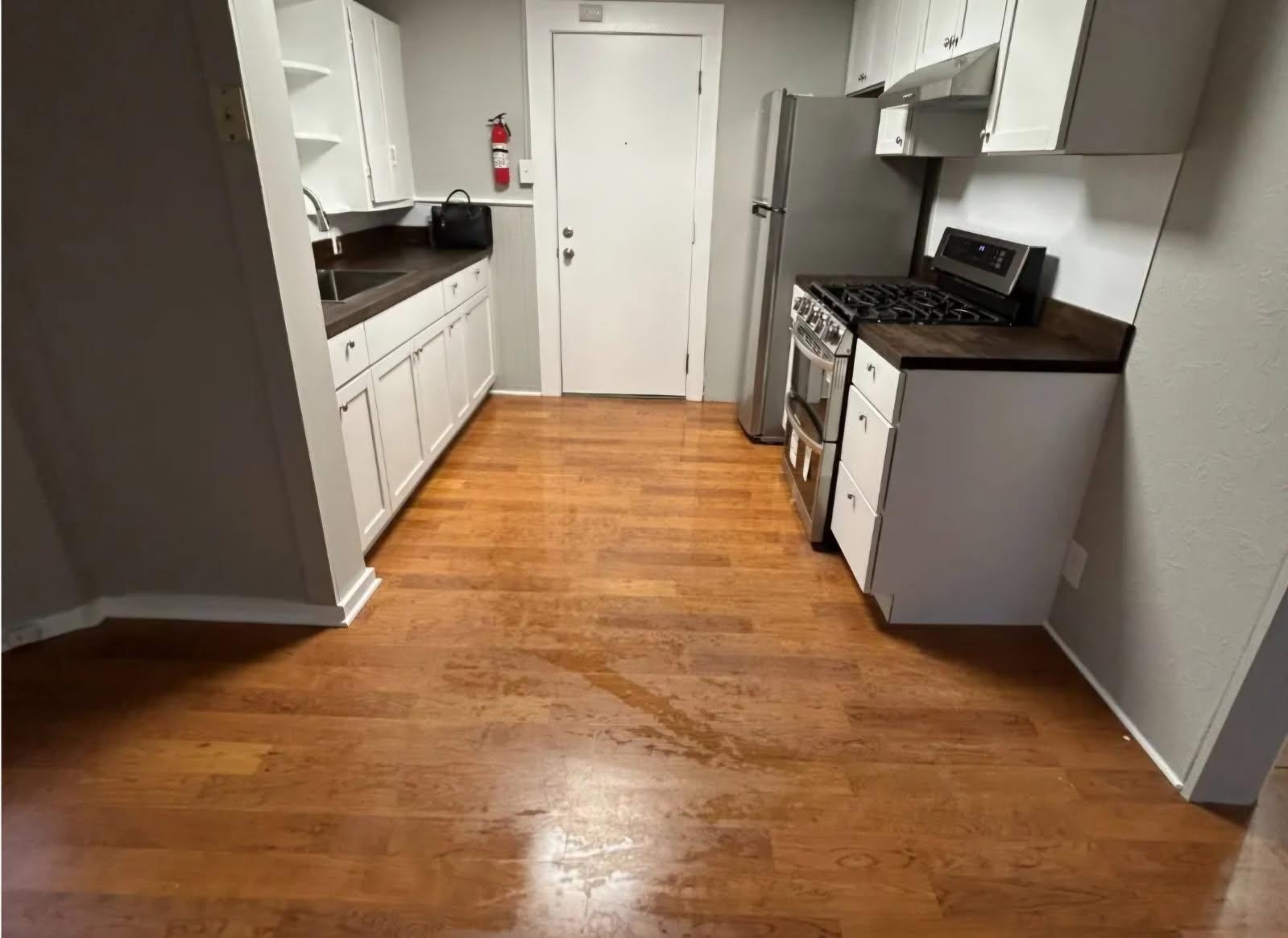 613-615 Davis Street