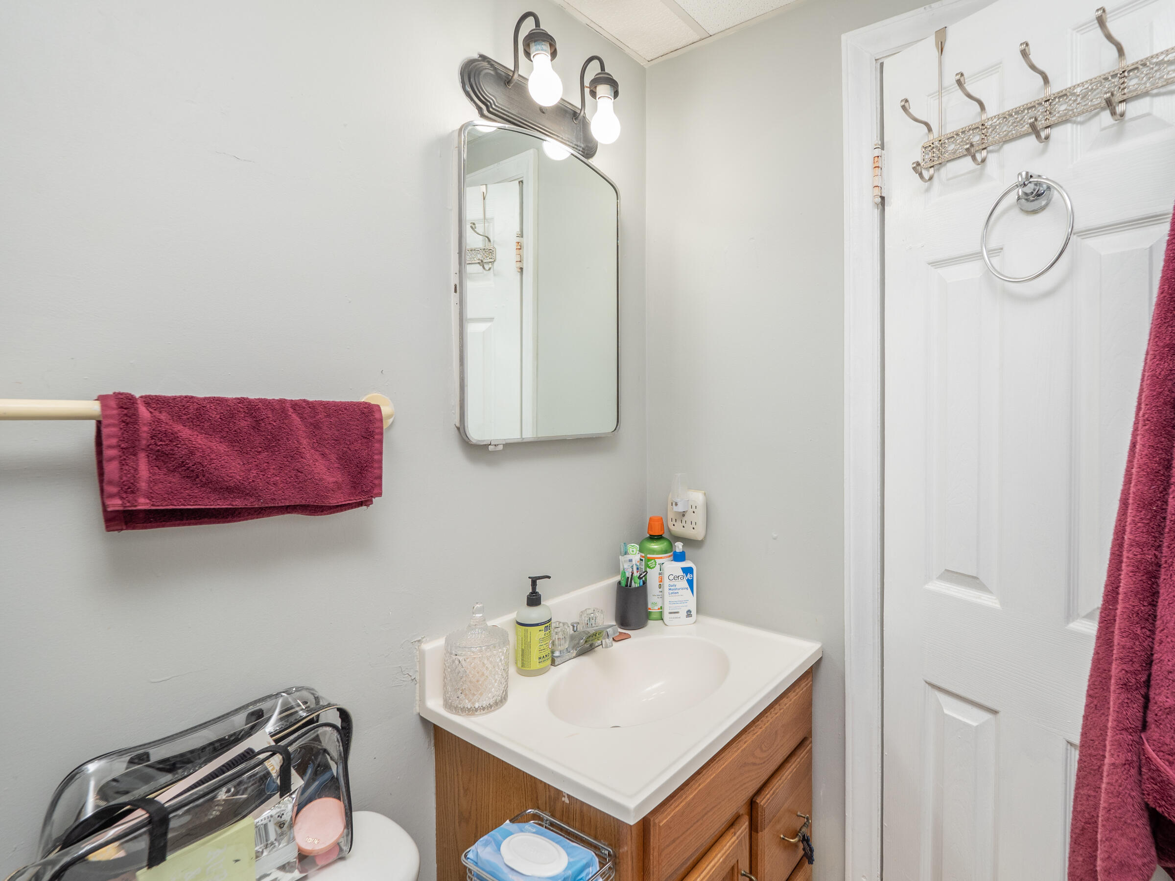 613-615 Davis Street