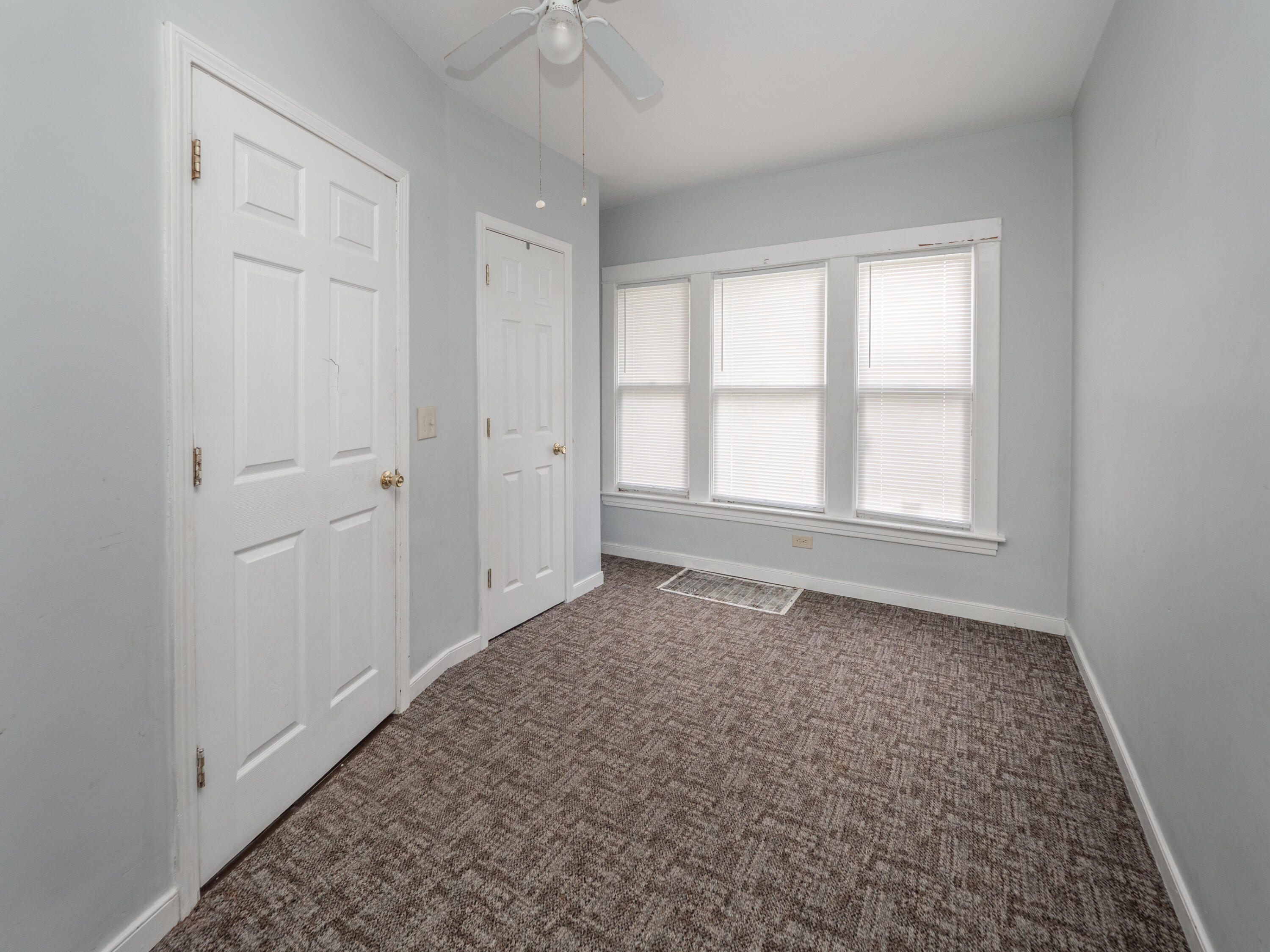 734 McCourtie Street