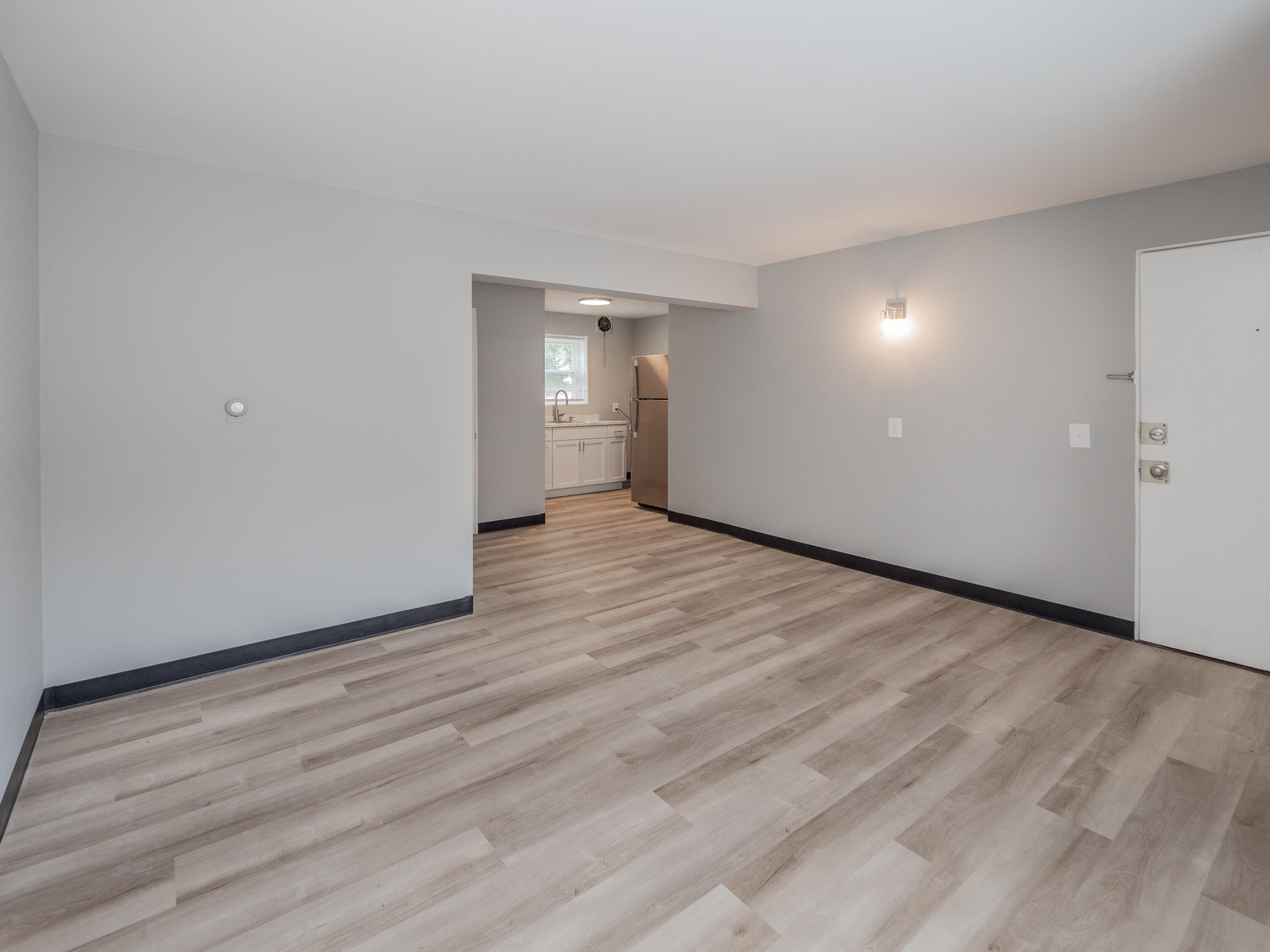 503 N Riverview Drive