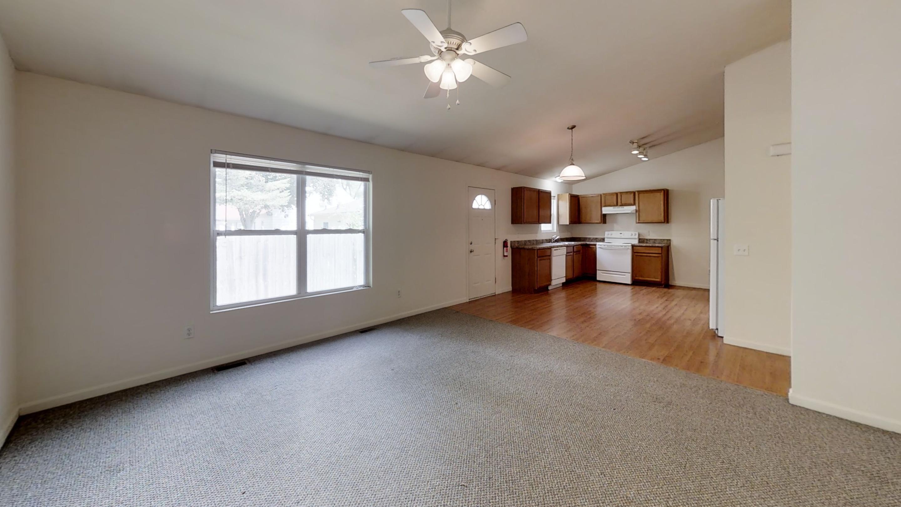 1402-1408 Sutherland Avenue