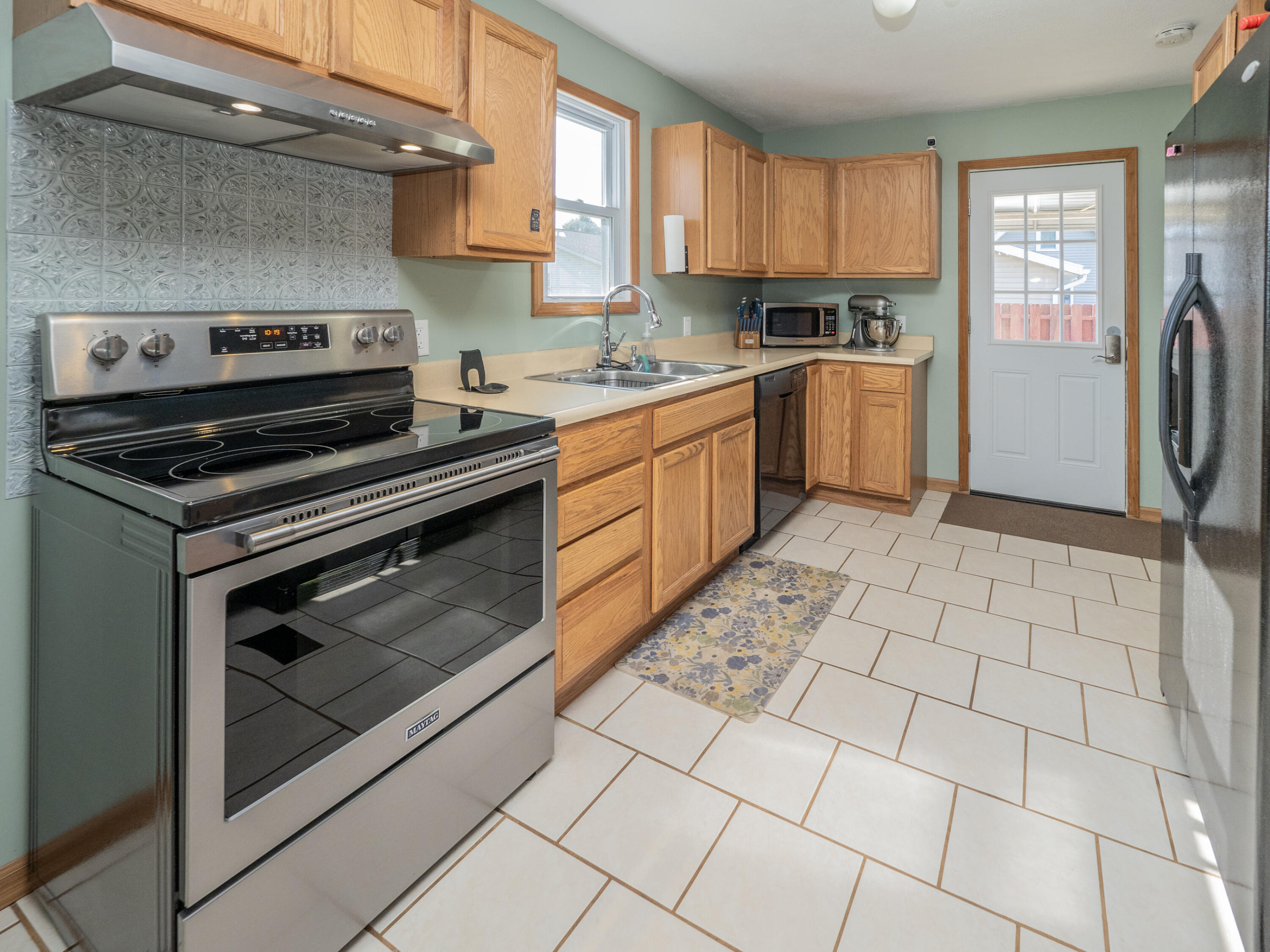 109 S Wilmott Street