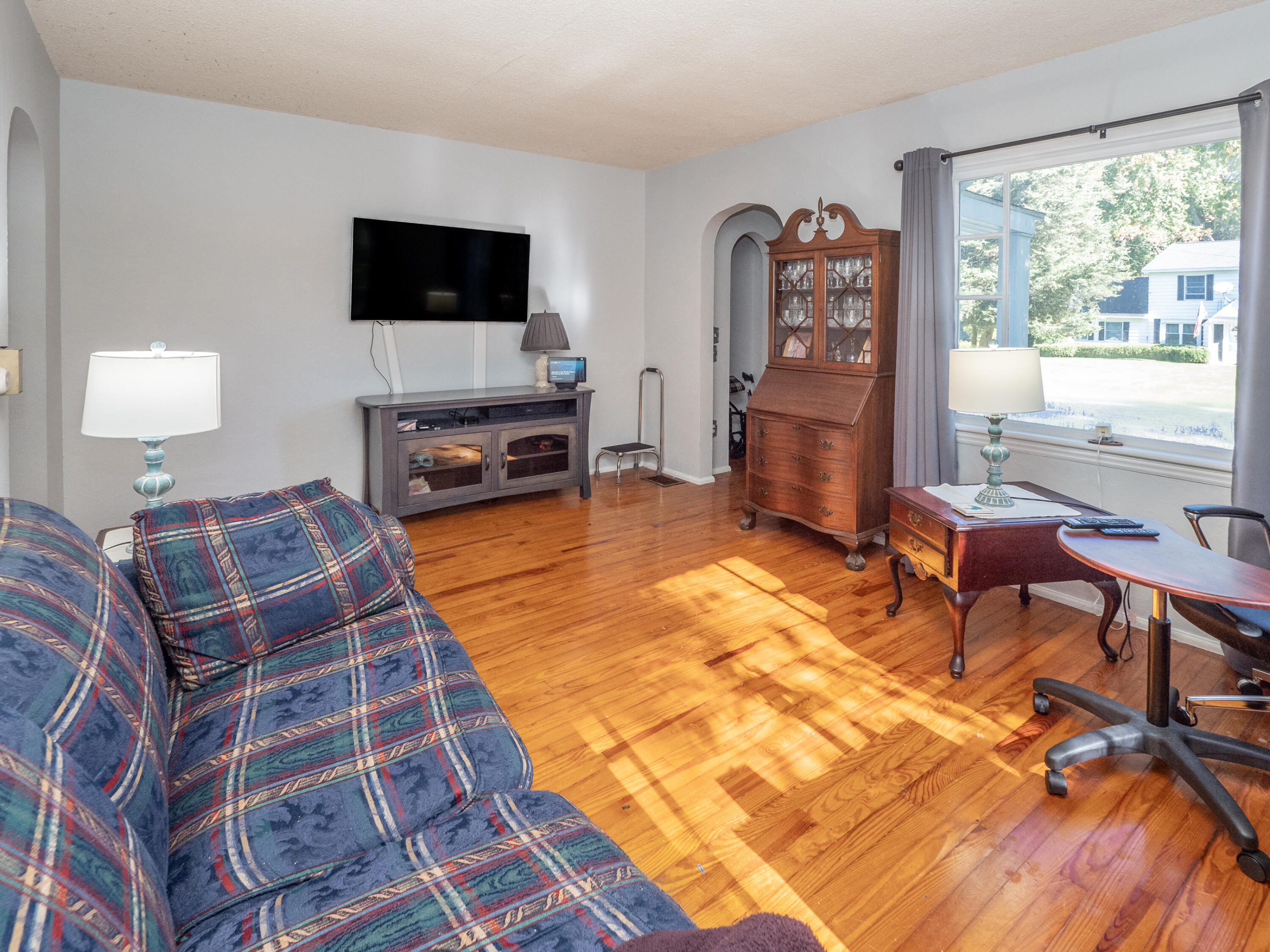 55572 N Fisher Lake Road