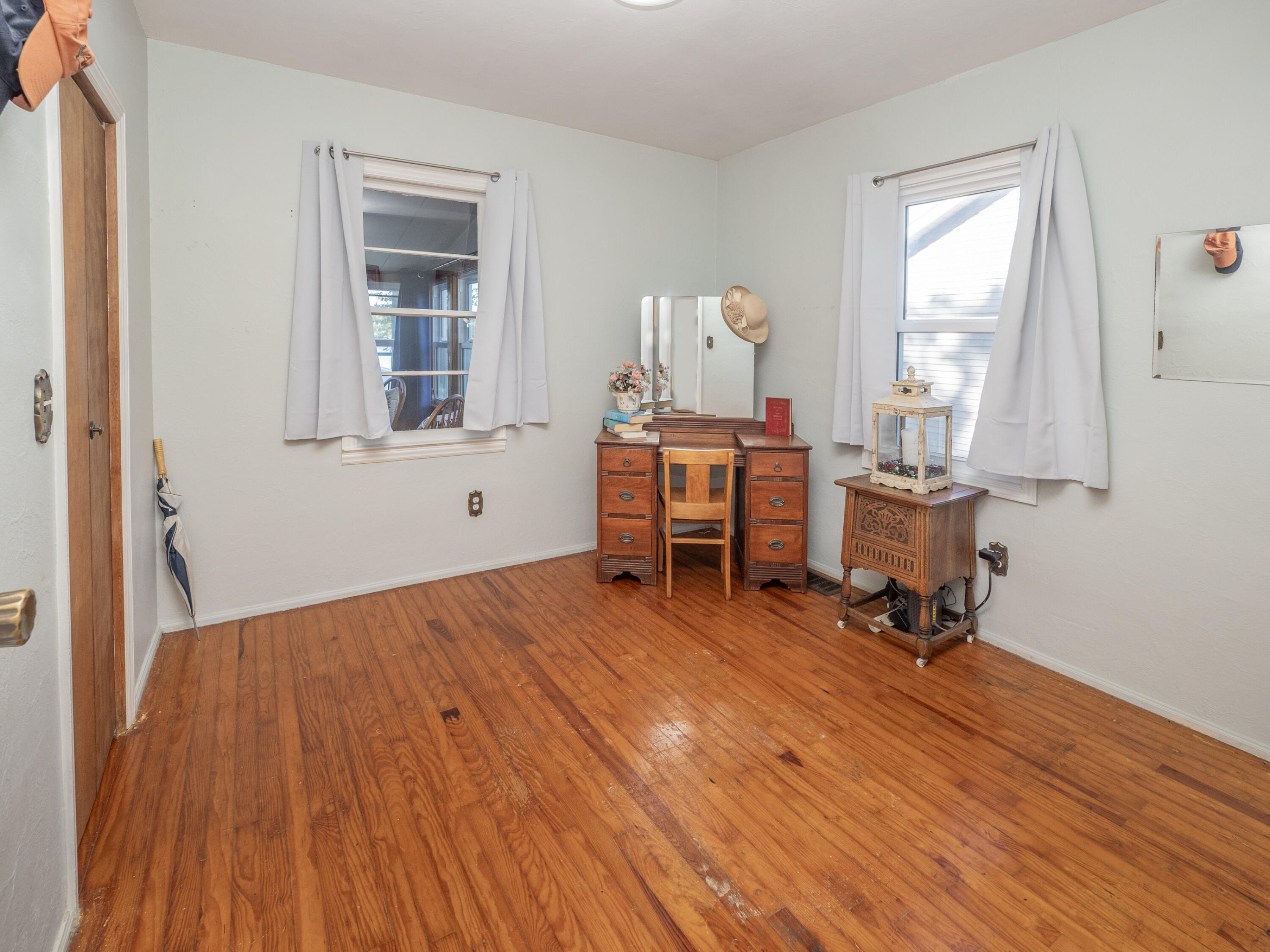 55572 N Fisher Lake Road