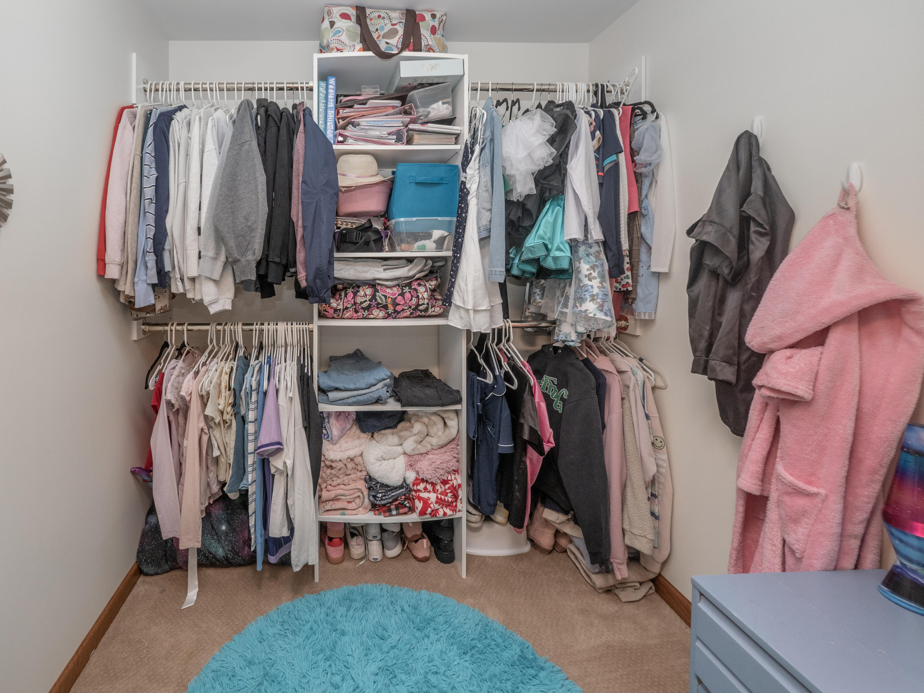 47178 Woodfield Drive