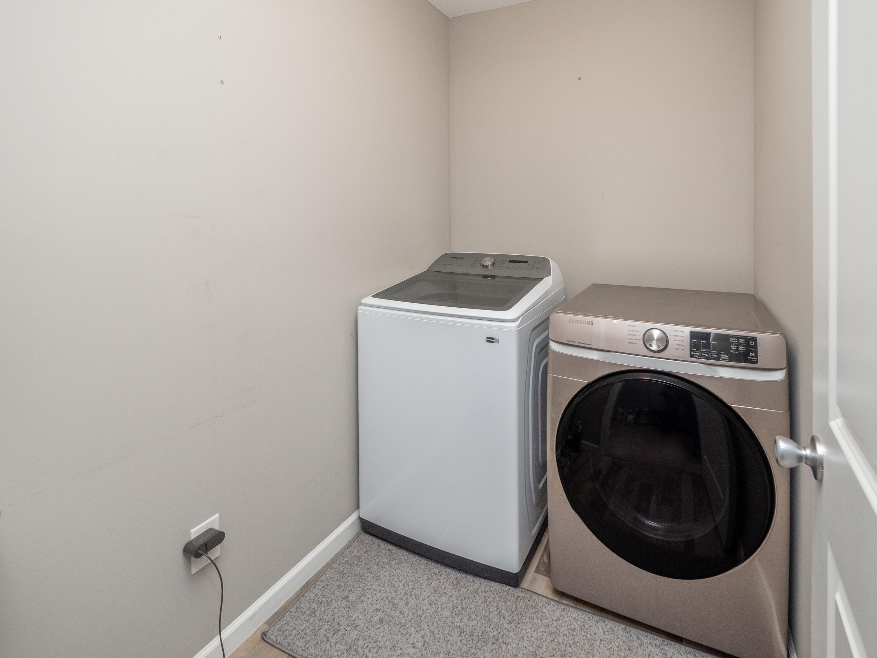 58800 Silvergrass Drive