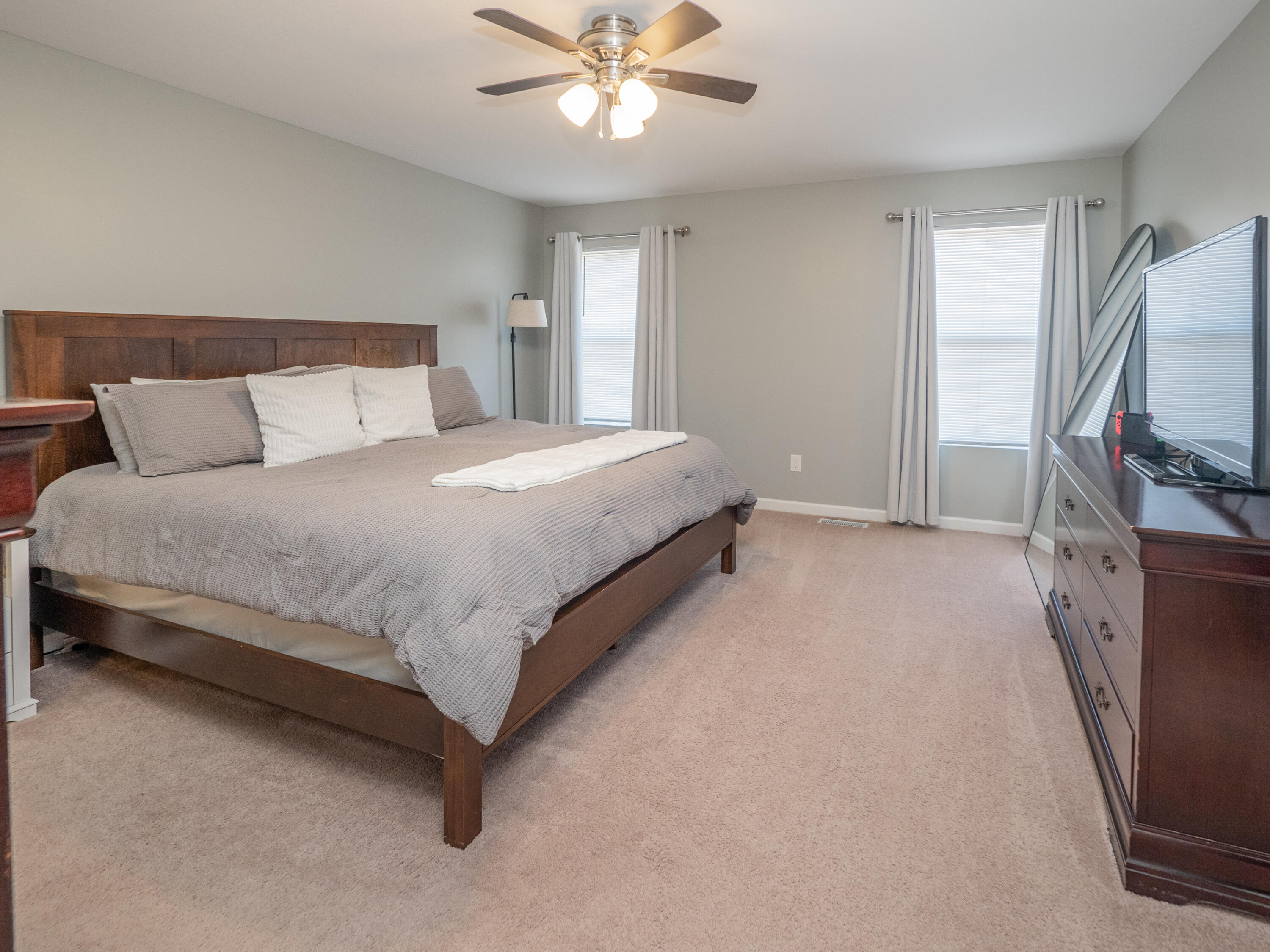 58800 Silvergrass Drive