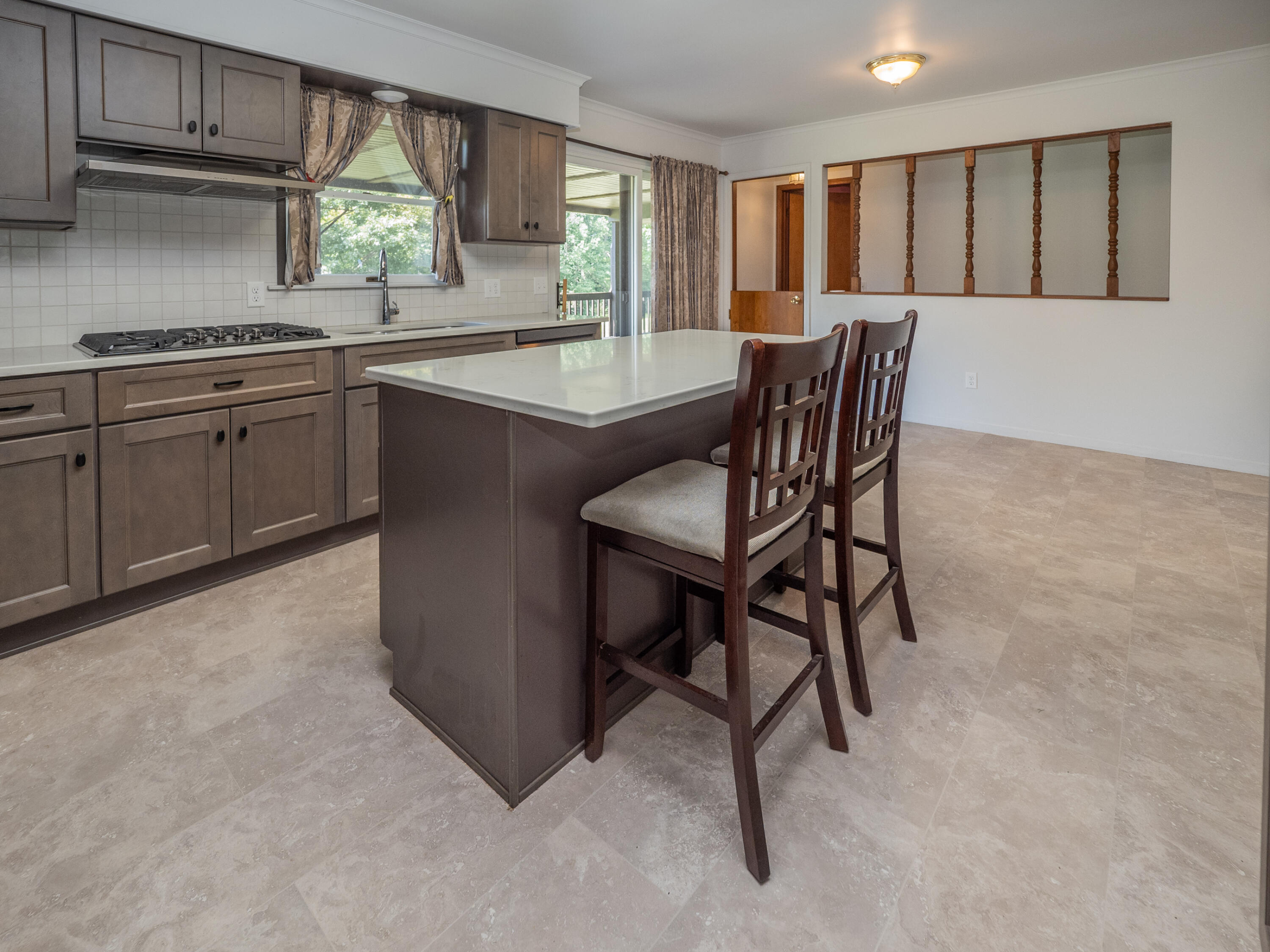 48316 County Road 384