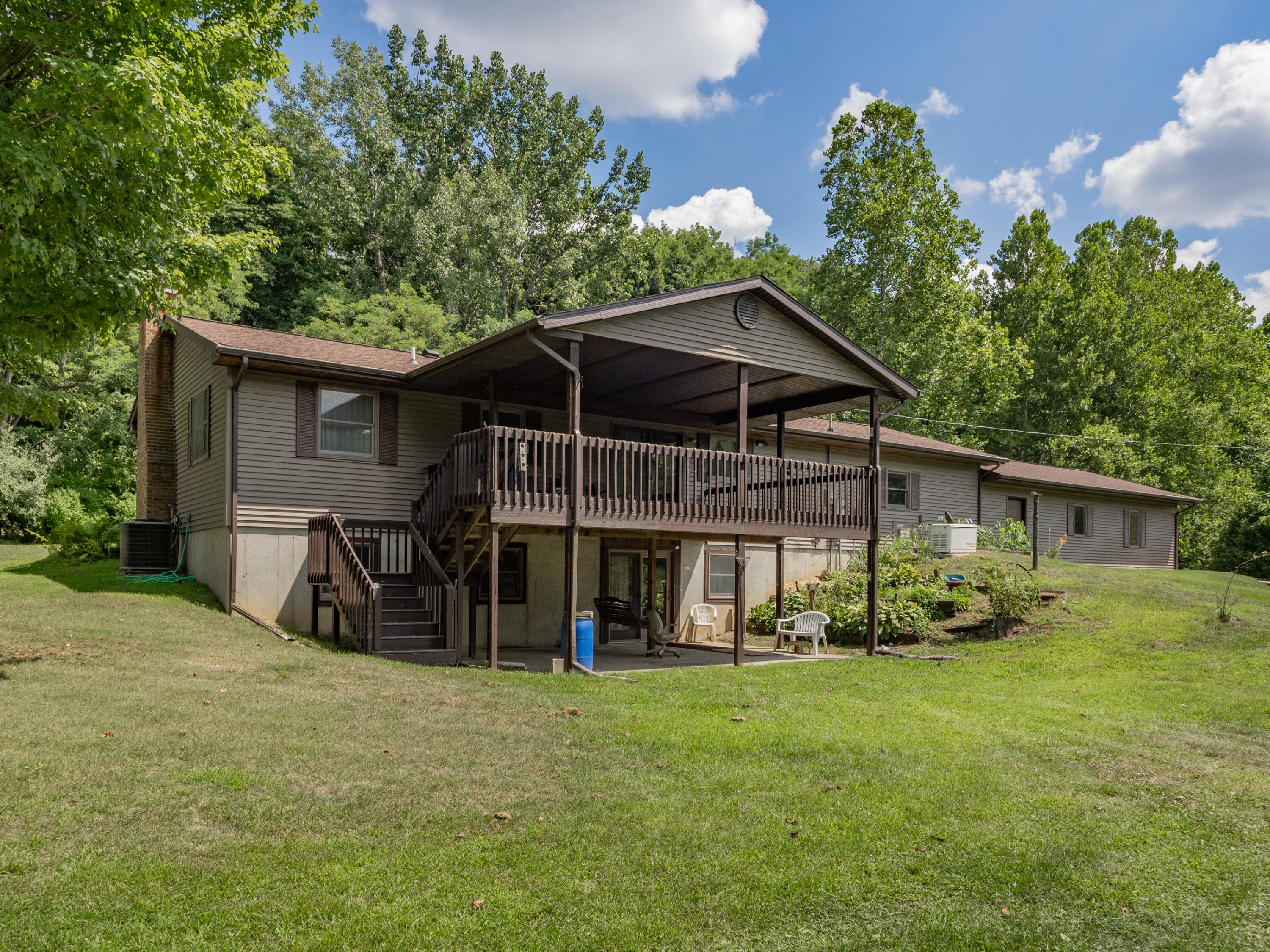 48316 County Road 384