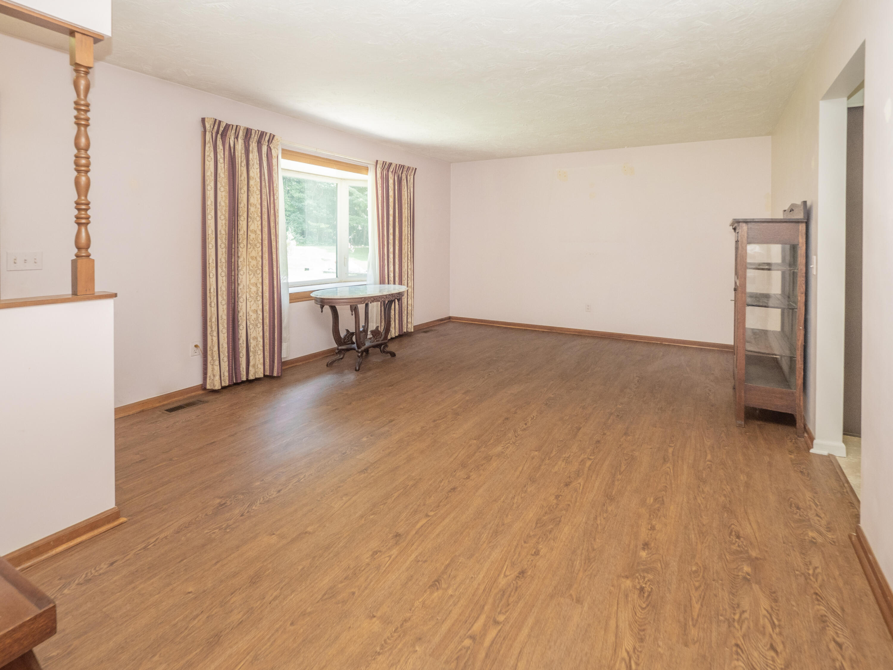 48316 County Road 384