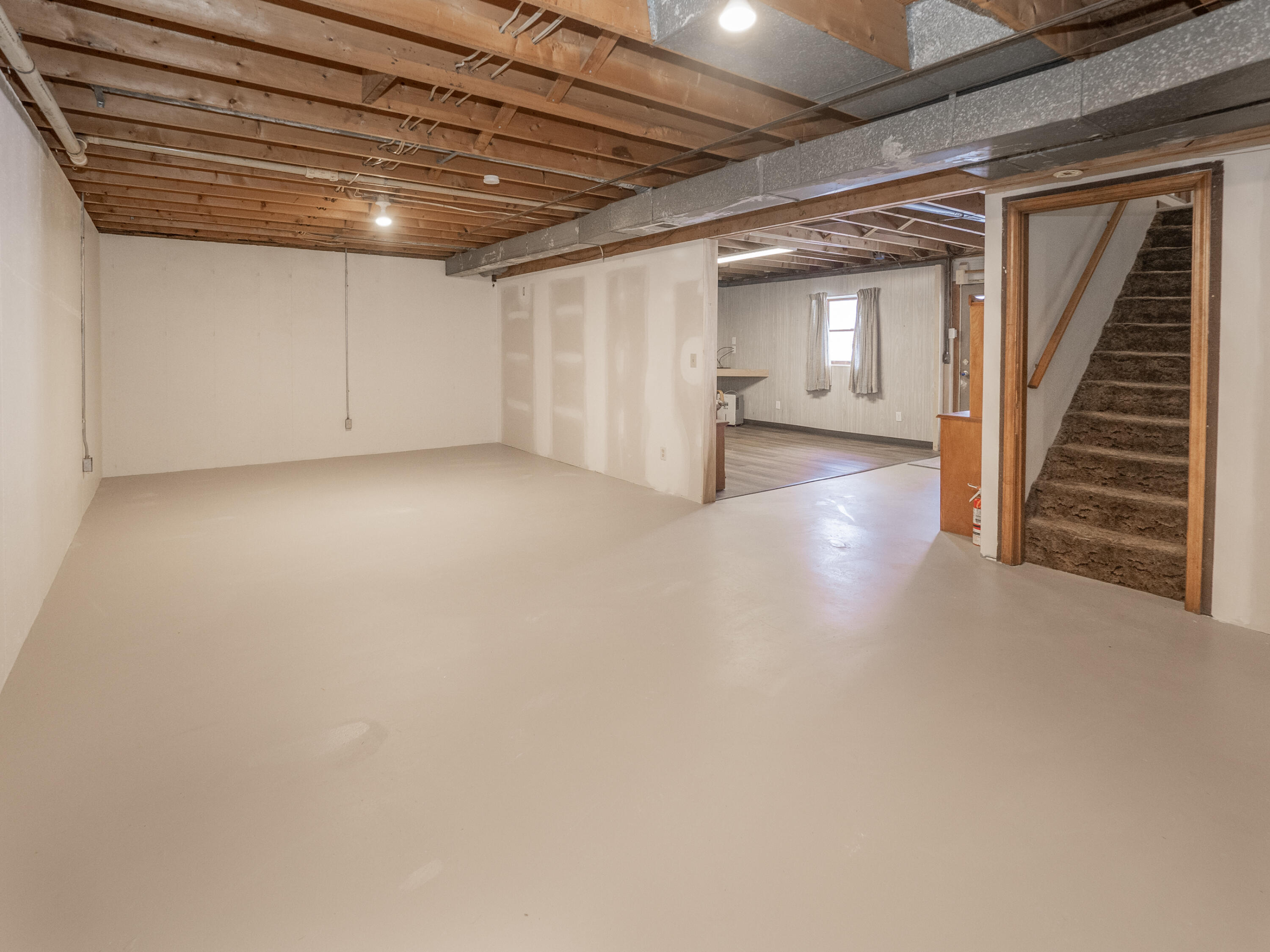 48316 County Road 384