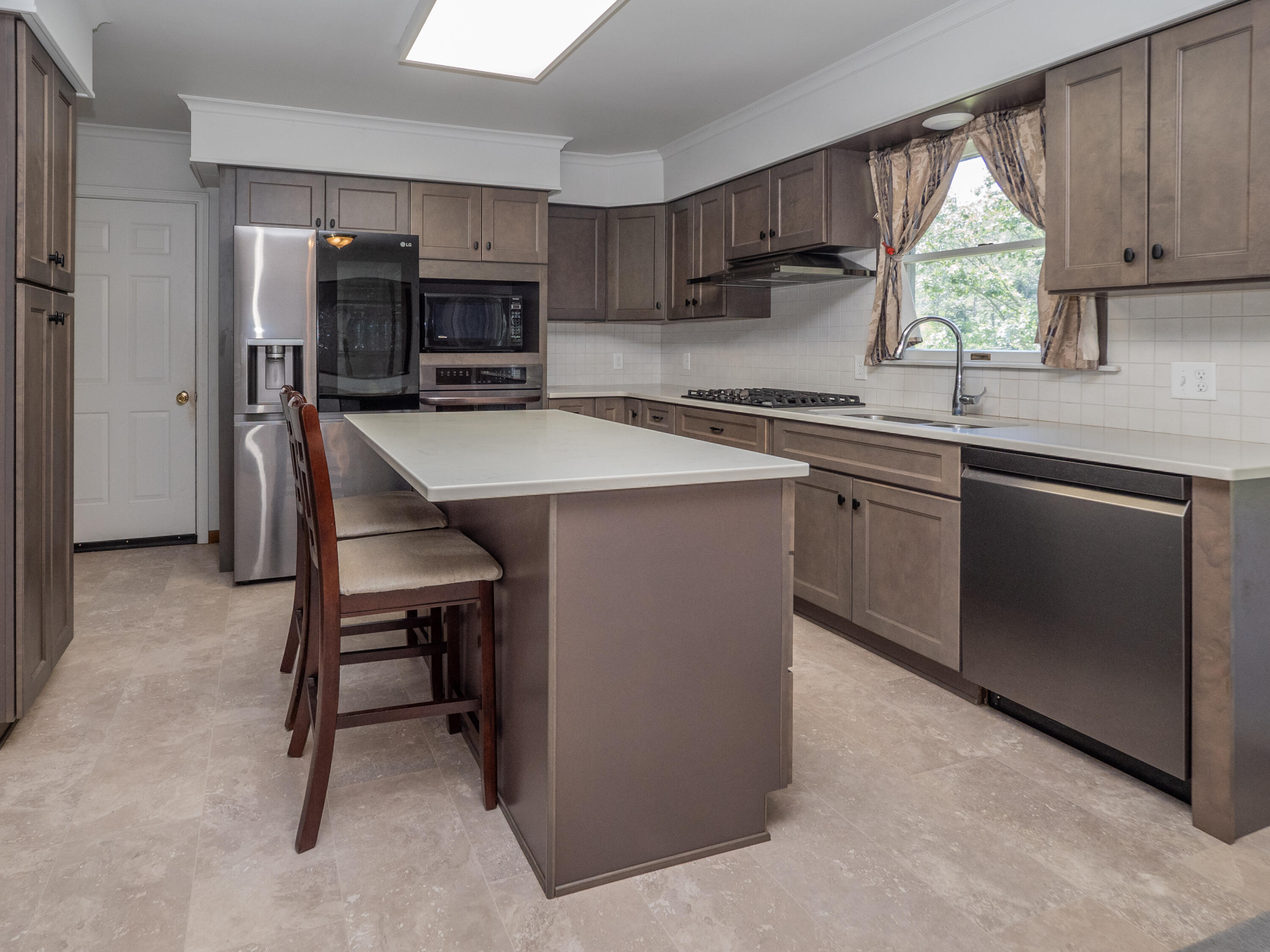 48316 County Road 384