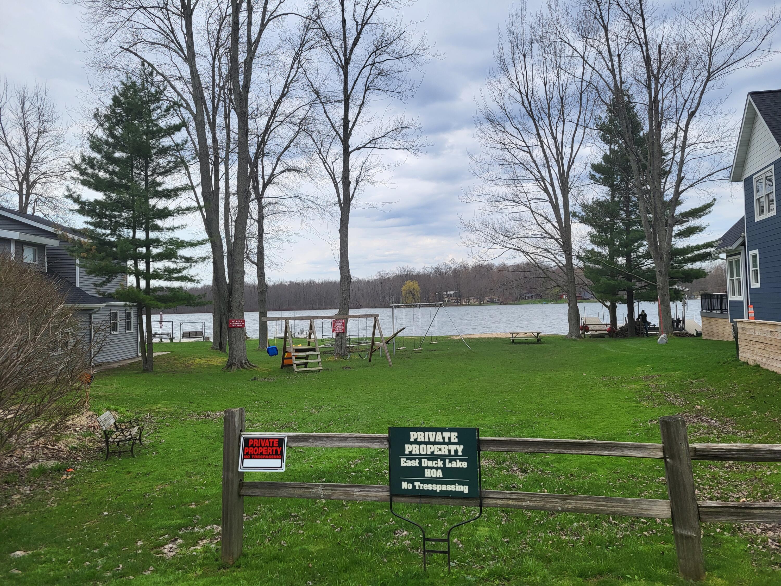 V/L 45 E Peterson Drive